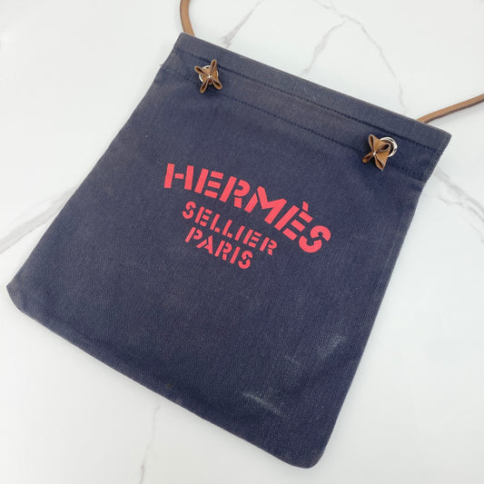 Hermès Small Aline Grooming Bag - Lafayette Consignment