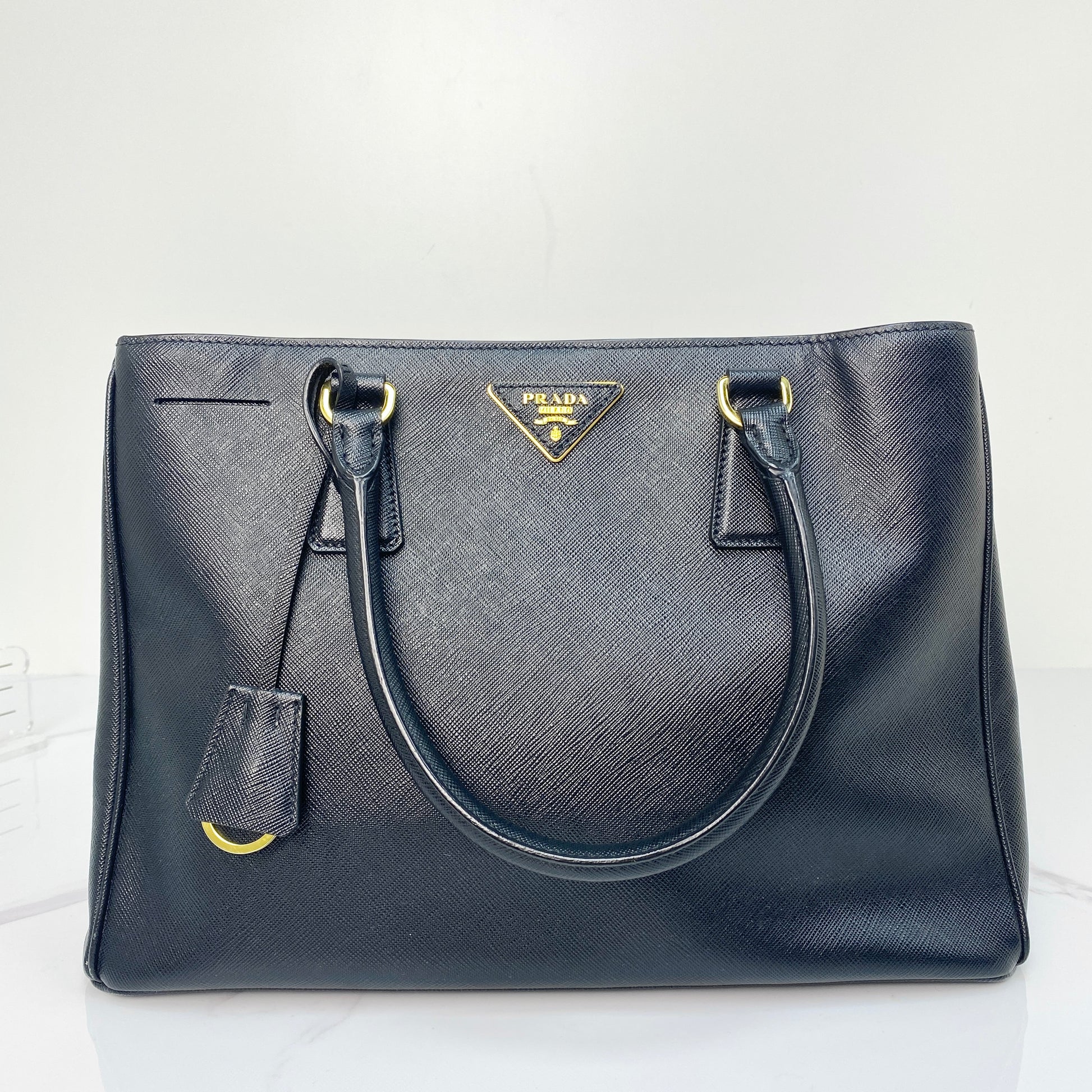 Prada Large Galleria Saffiano Leather Bag | Prada handbag | Lafayette Consignment