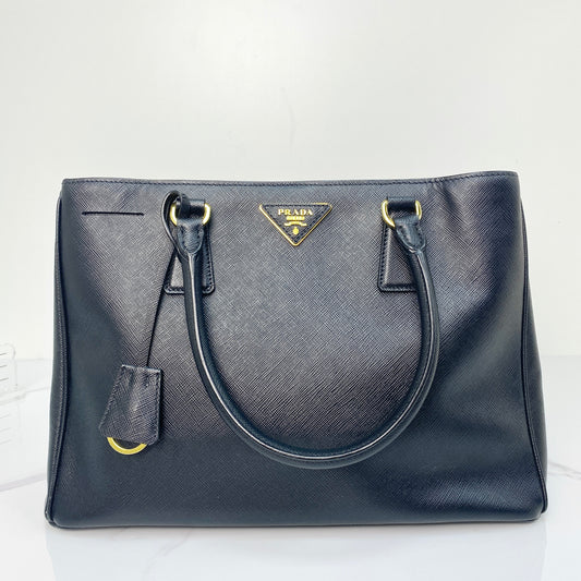Prada Large Galleria Saffiano Leather Bag | Prada handbag | Lafayette Consignment