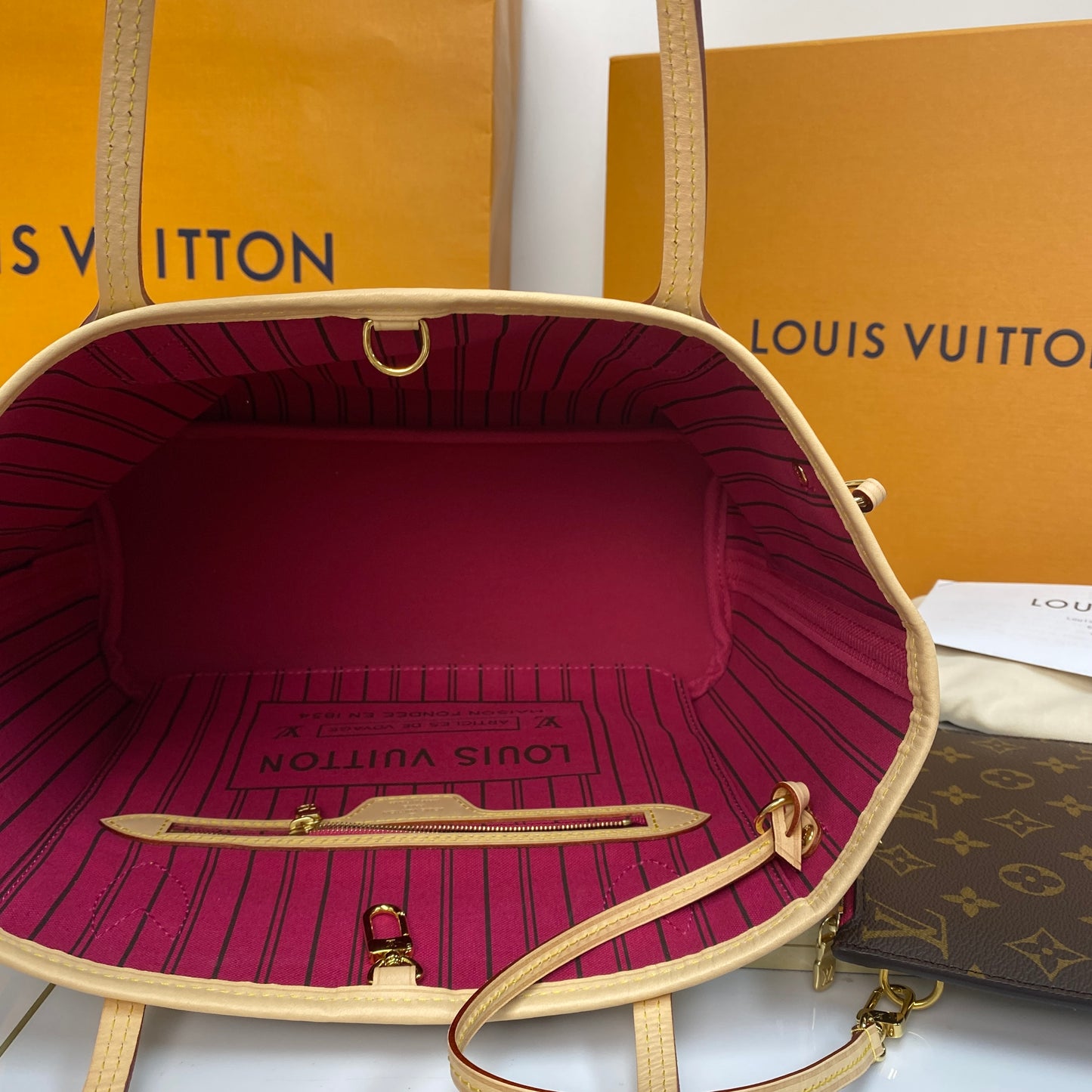 Louis Vuitton Neverfull PM