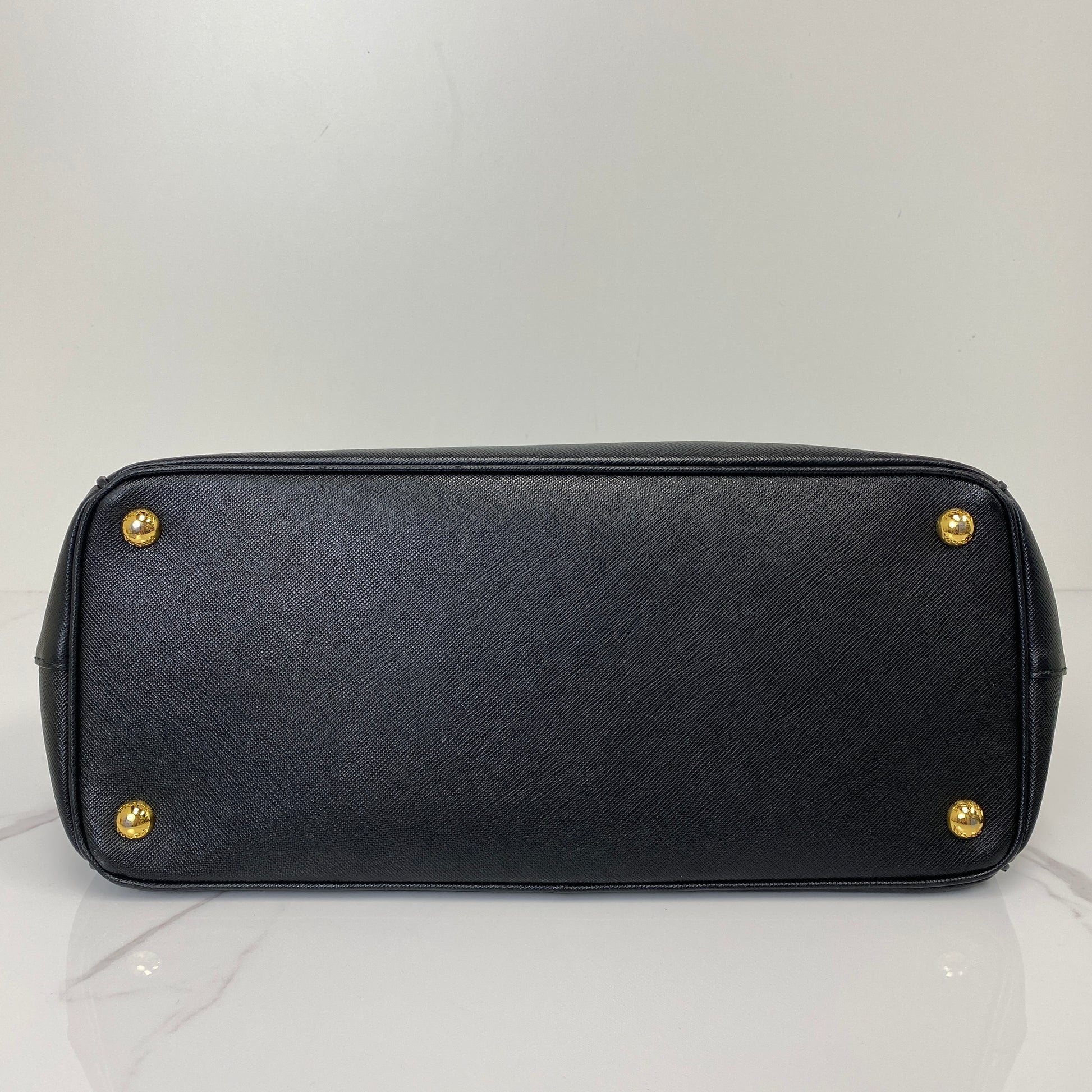 Prada Large Prada Galleria Saffiano Leather Bag - Lafayette Consignment