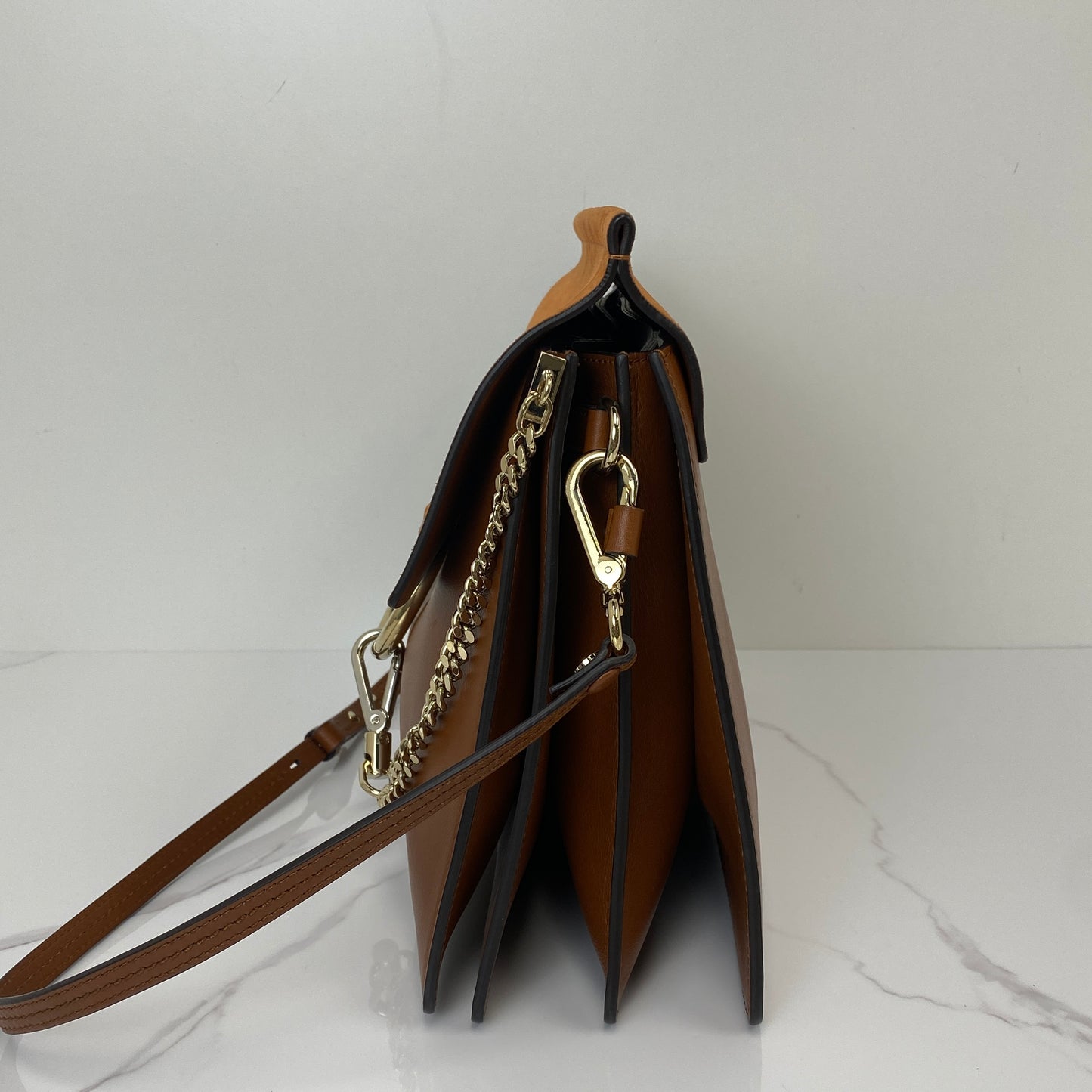 Chloé Medium Faye Shoulder Bag - Lafayette Consignment