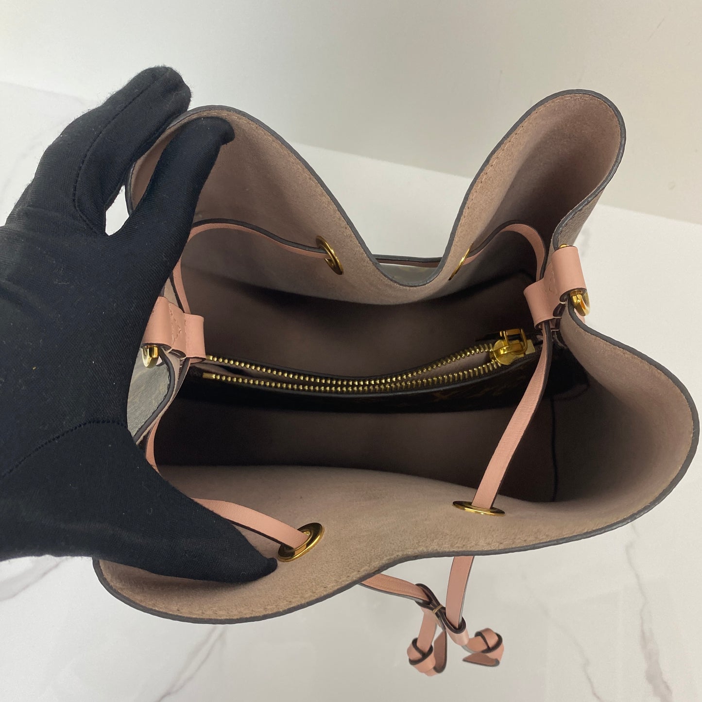 Louis Vuitton Neonoe MM