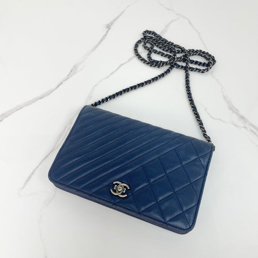 Chanel Wallet on Chain