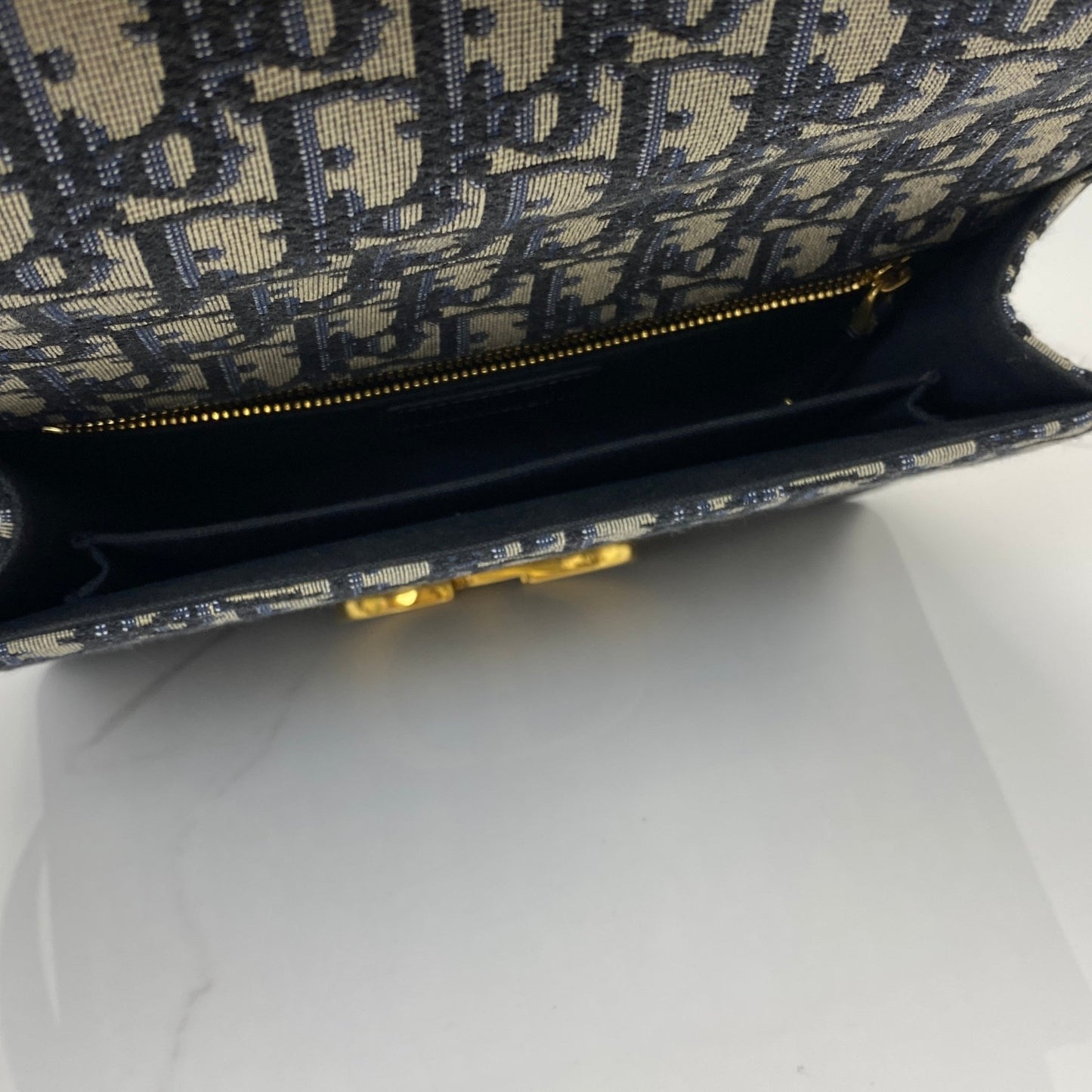 Christian Dior 30 Montaigne Bag