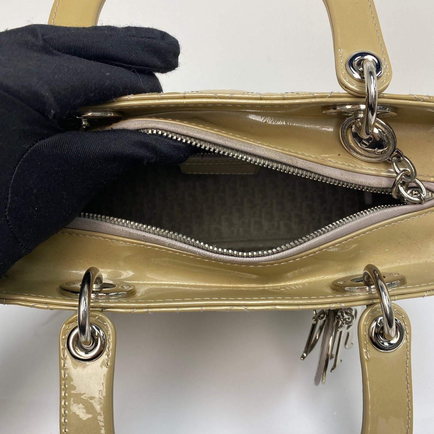 Christian Dior Medium Lady Dior