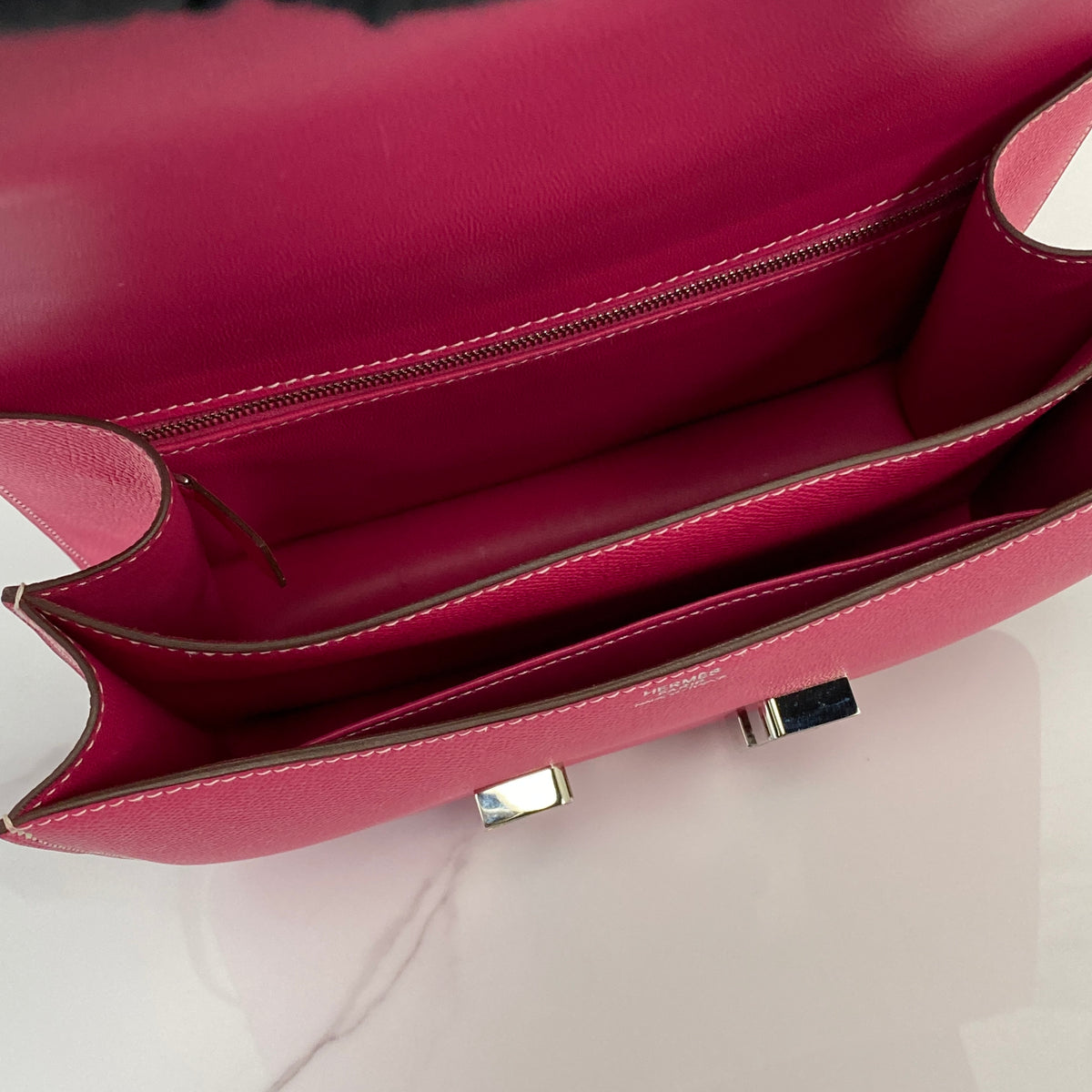 Hermès Constance 24, pink Epsom calfskin, palladium hardware — detail view 5
