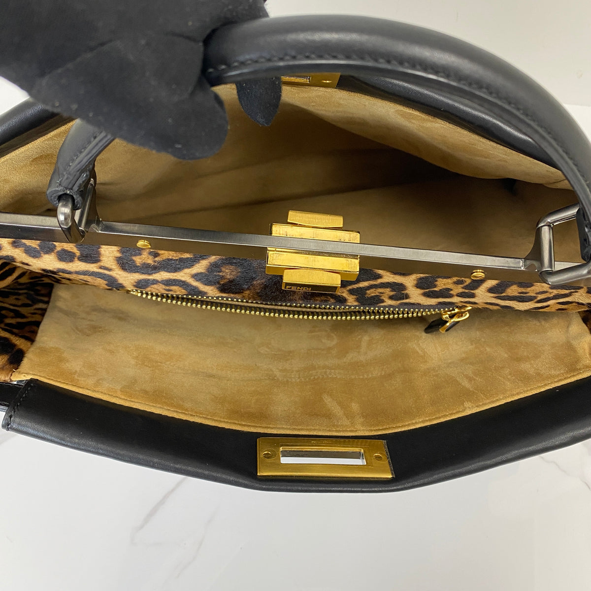 Fendi Leopard Print Large Peekaboo Bag - photo 6