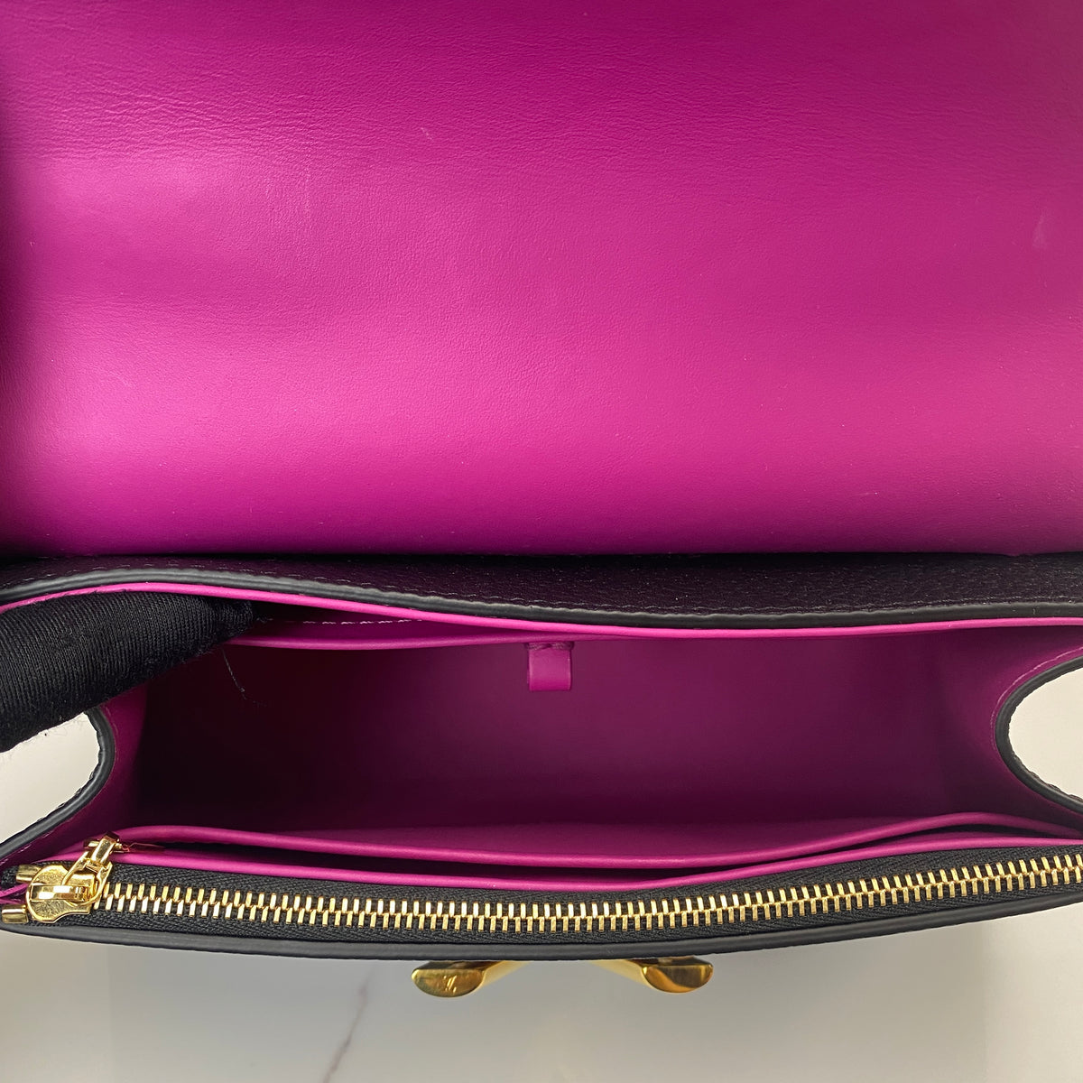 Louis Vuitton Twist One Handle PM - photo 6