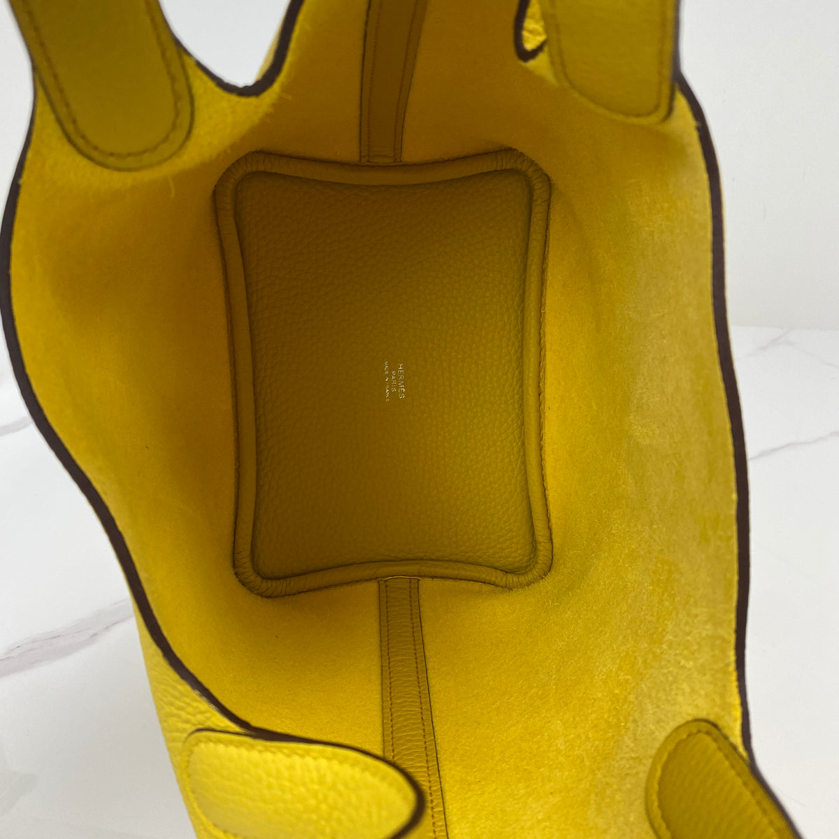 Hermès Picotin Lock 18, Sun yellow Clemence leather, palladium hardware — detail view 5