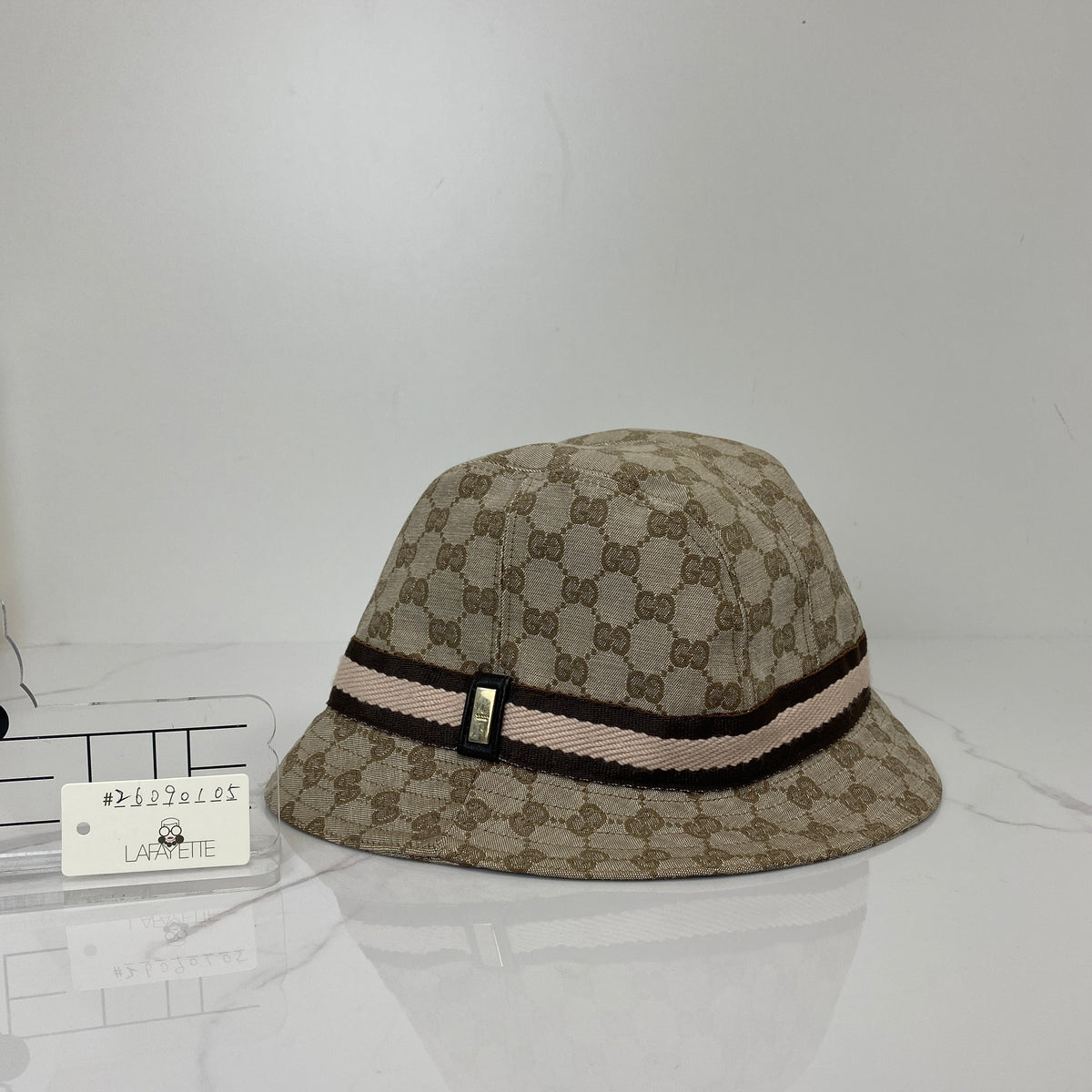 Gucci Vintage Bucket Hat, beige cotton blend, gold-tone logo — detail view 5