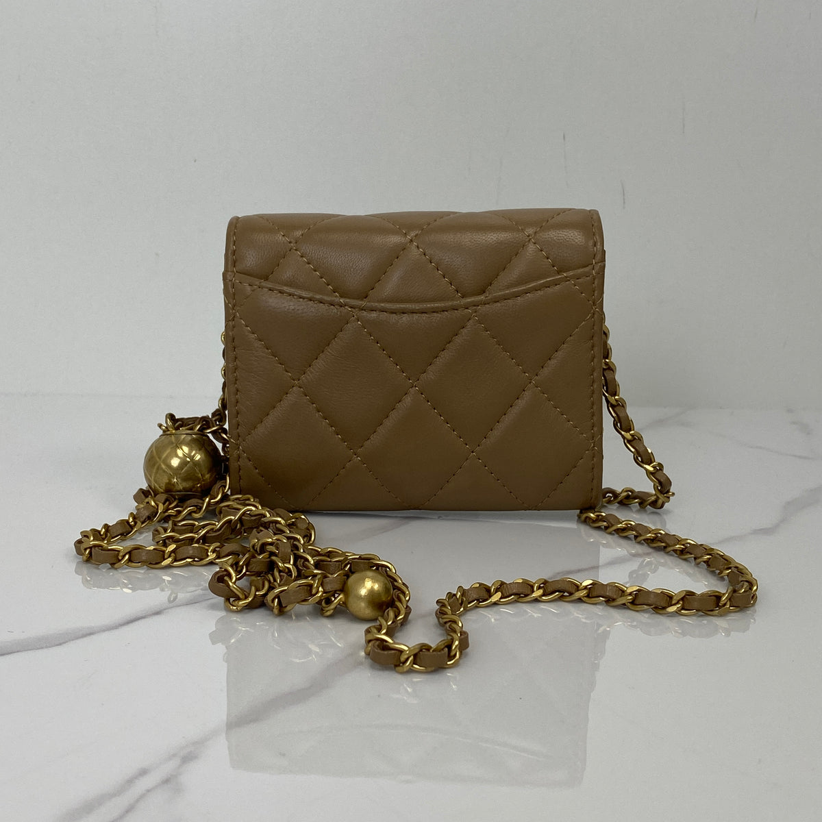 Chanel Pearl Crush Clutch with Chain - photo 6