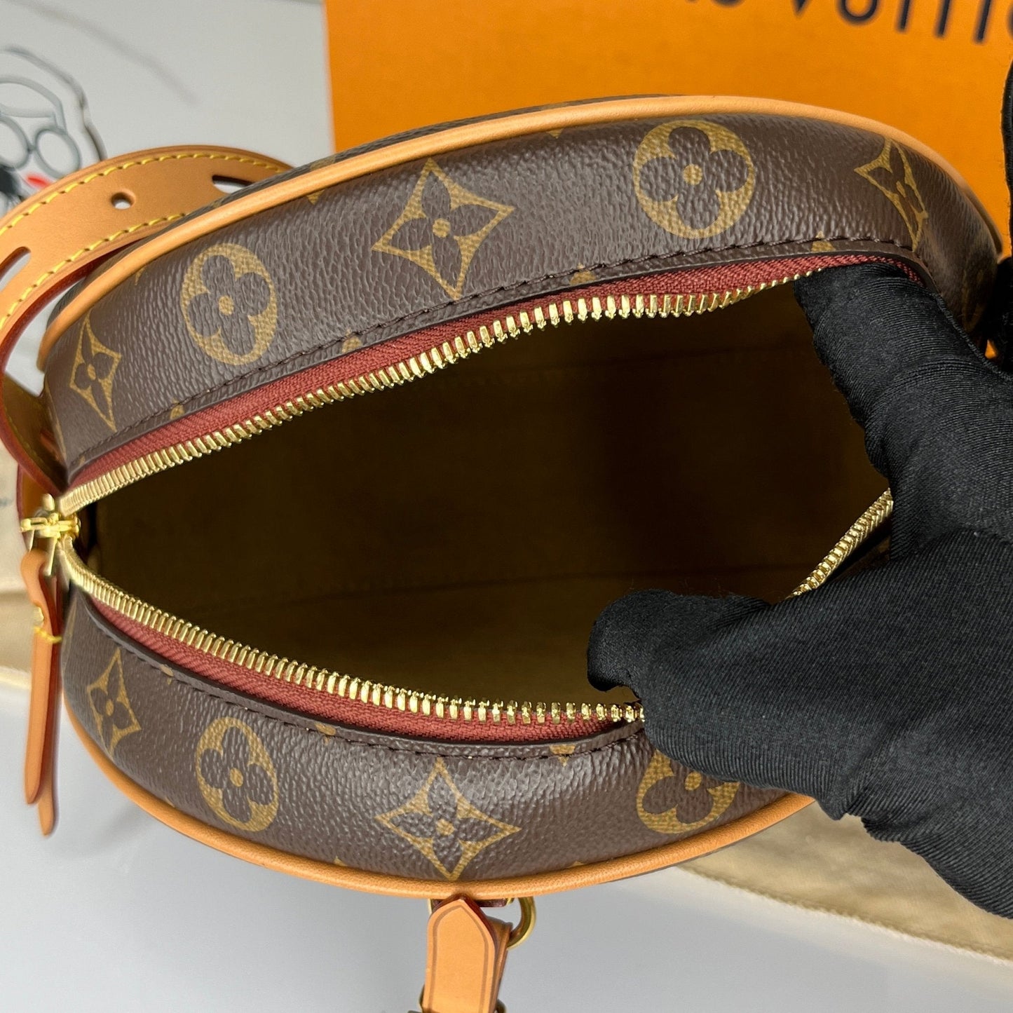 Louis Vuitton Boite Chapeau Souple MM