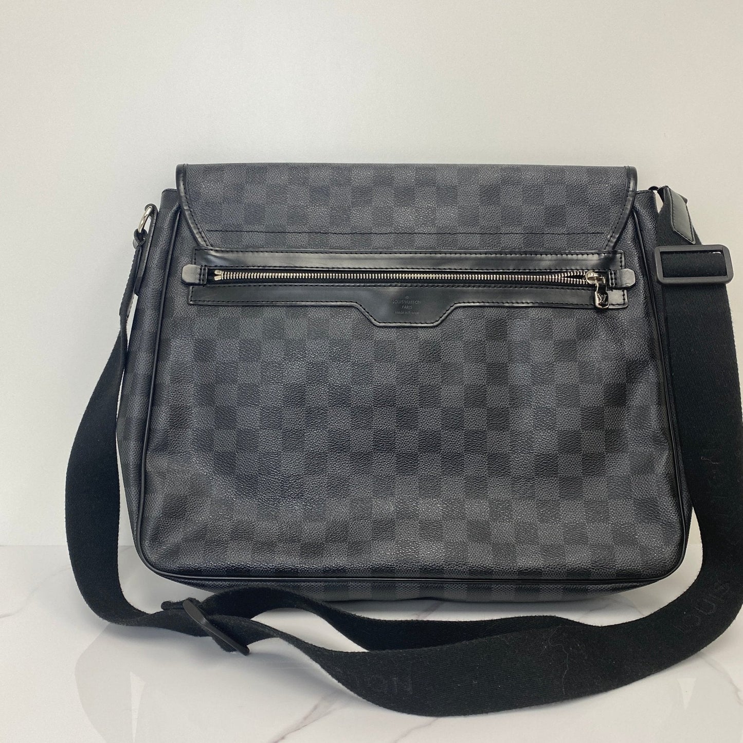 Louis Vuitton Damier Graphite Messenger Bag