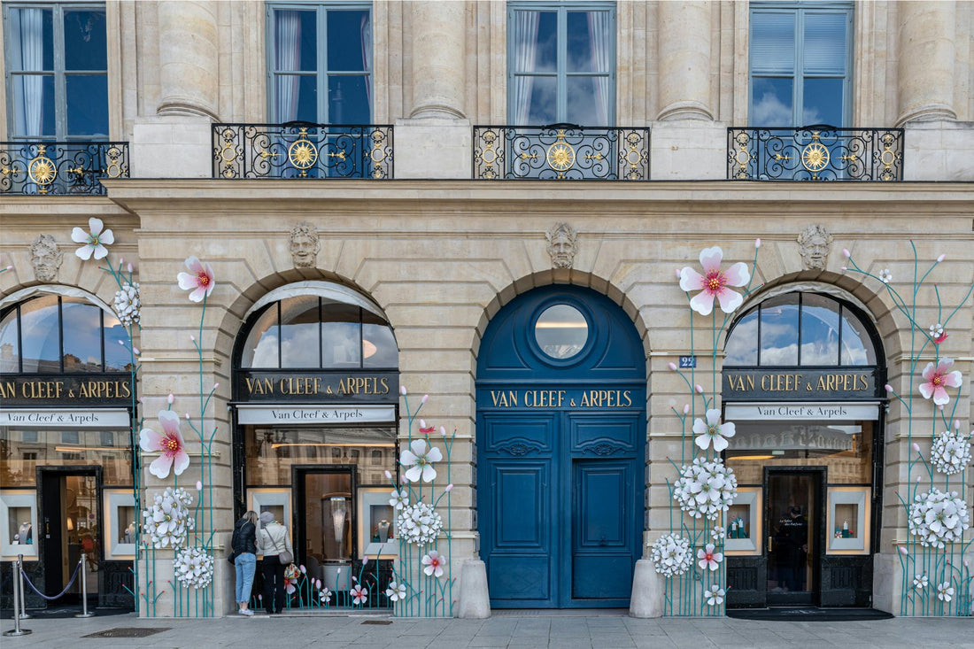 Van Cleef & Arpels: 2024 Price Increase & Buying Tips - Lafayette Consignment