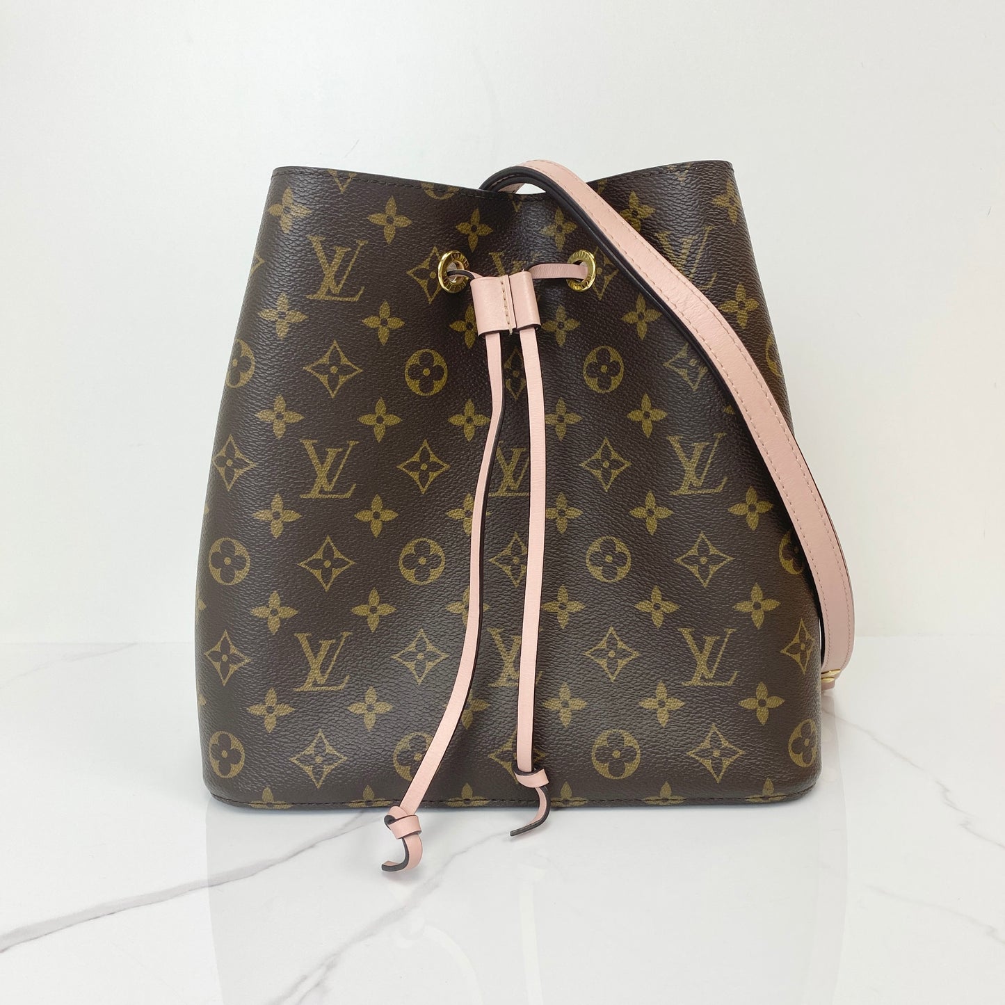 Louis Vuitton Neonoe MM