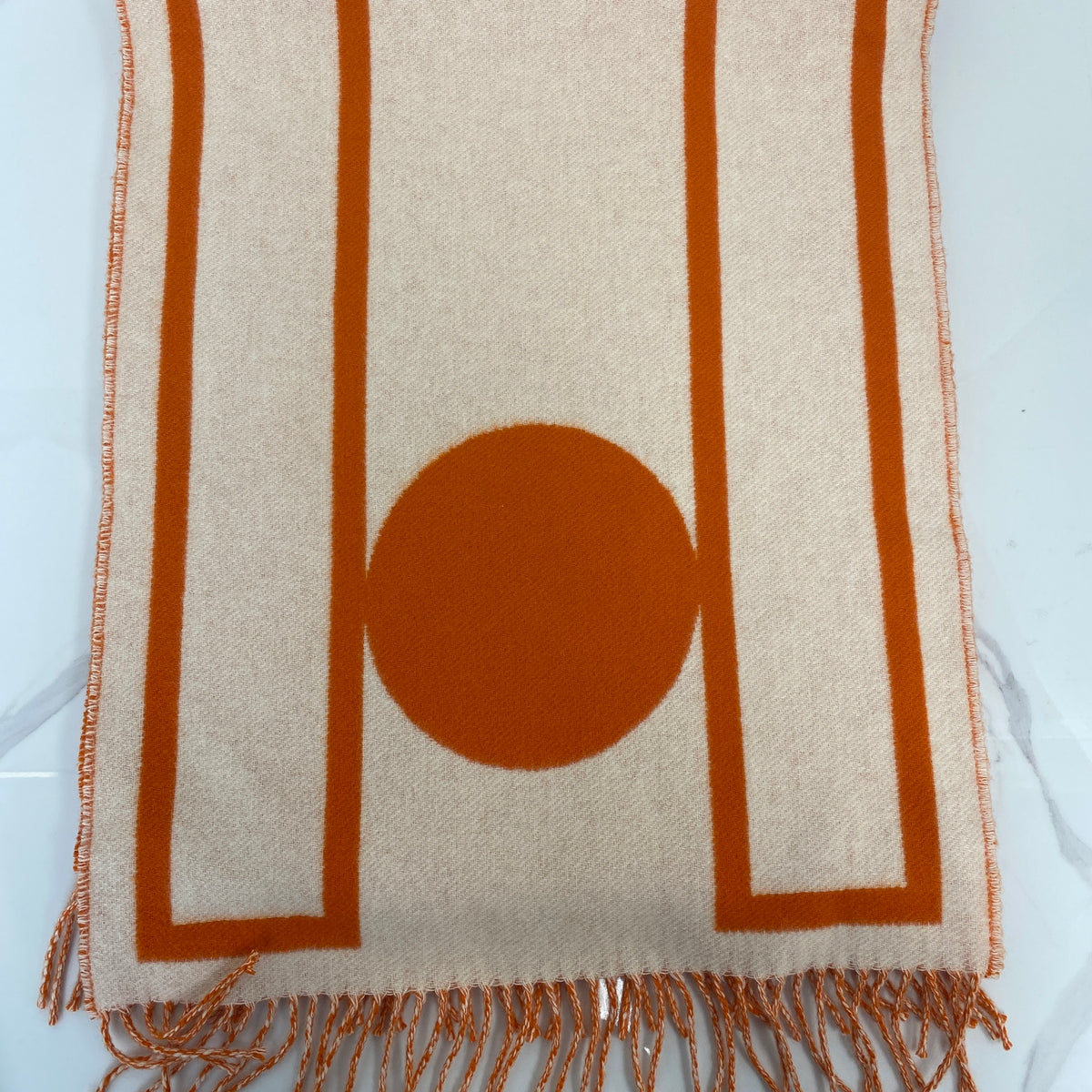 Hermès Scarf, 100% Cachemire — bottom view