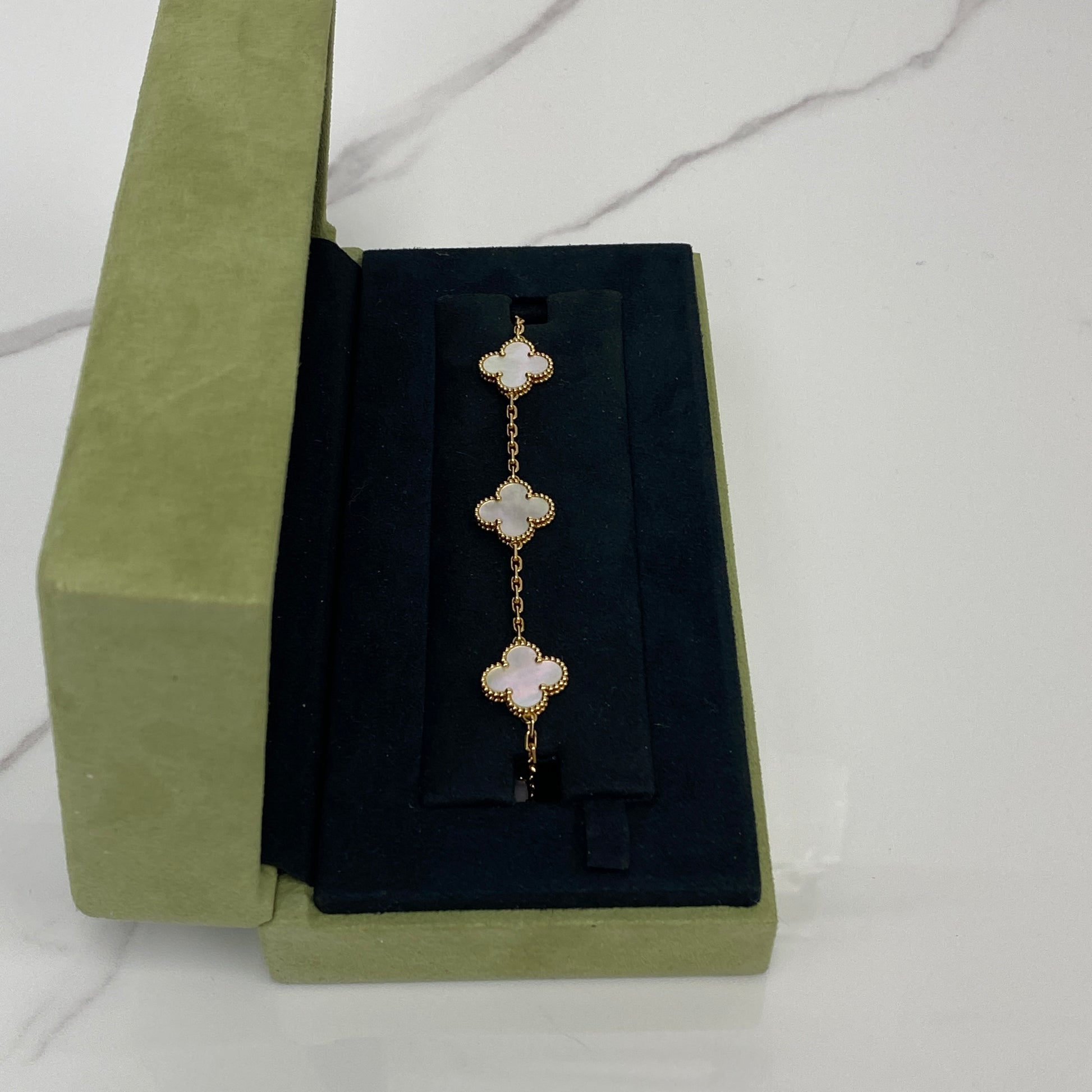Van Cleef &amp; Arpels Vintage Alhambra Bracelet,5 Motif - Lafayette Consignment