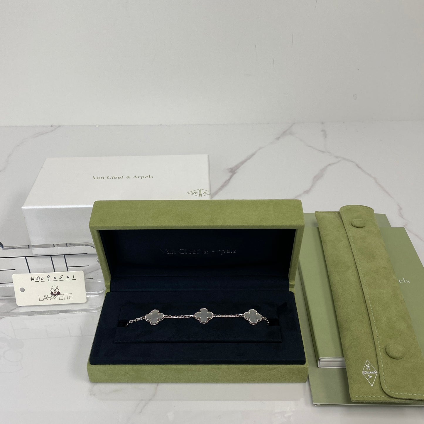 Van Cleef &amp; Arpels Vintage Alhambra Bracelet,5 Motif - Lafayette Consignment