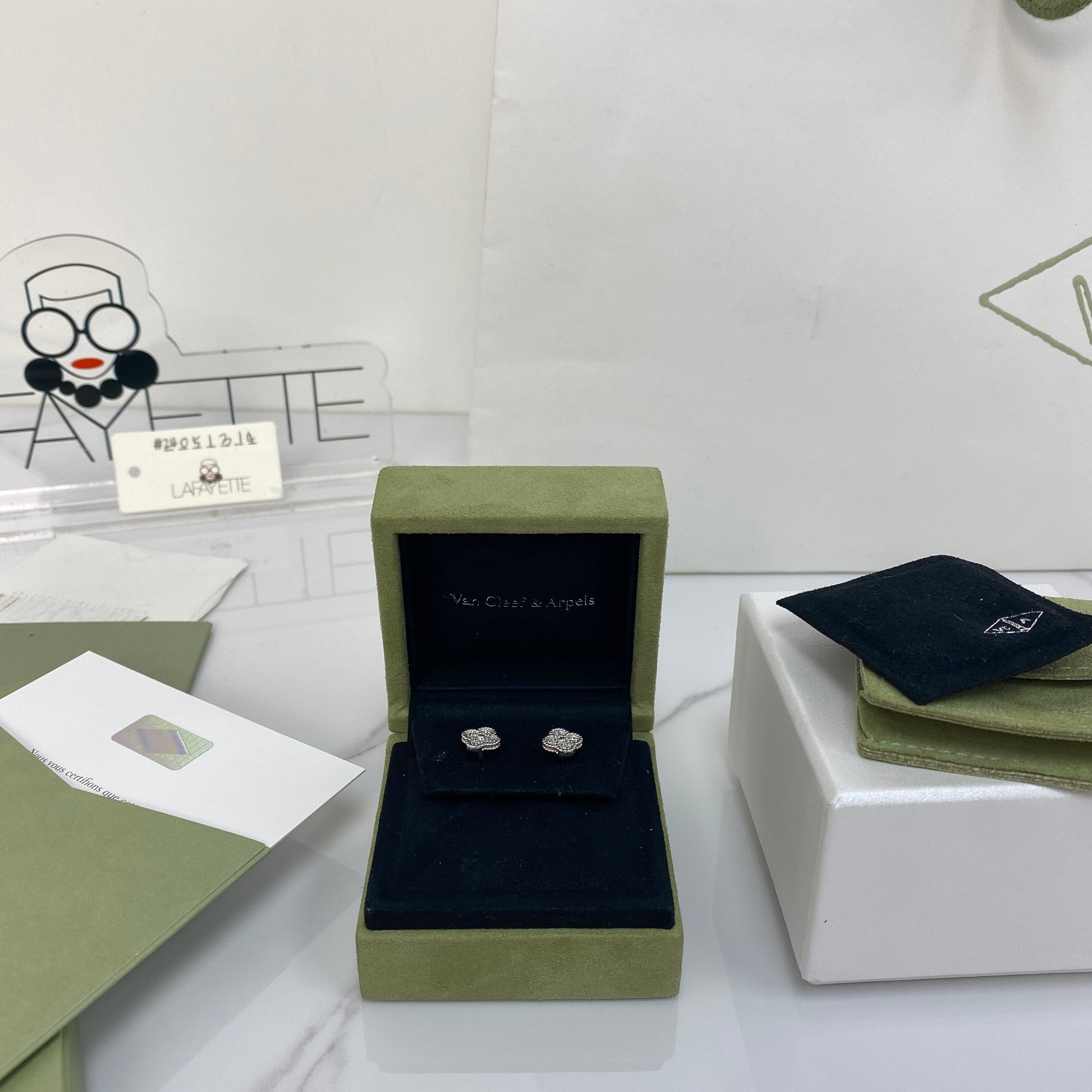 Van Cleef & Arpels Sweet Alhambra Earstuds - Lafayette Consignment