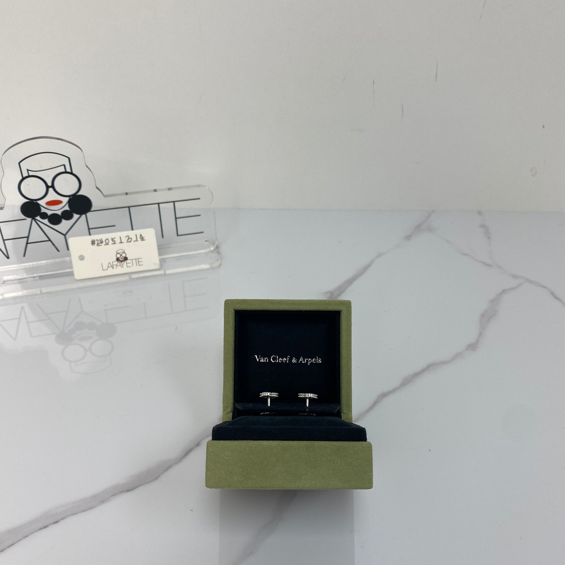 Van Cleef & Arpels Sweet Alhambra Earstuds - Lafayette Consignment