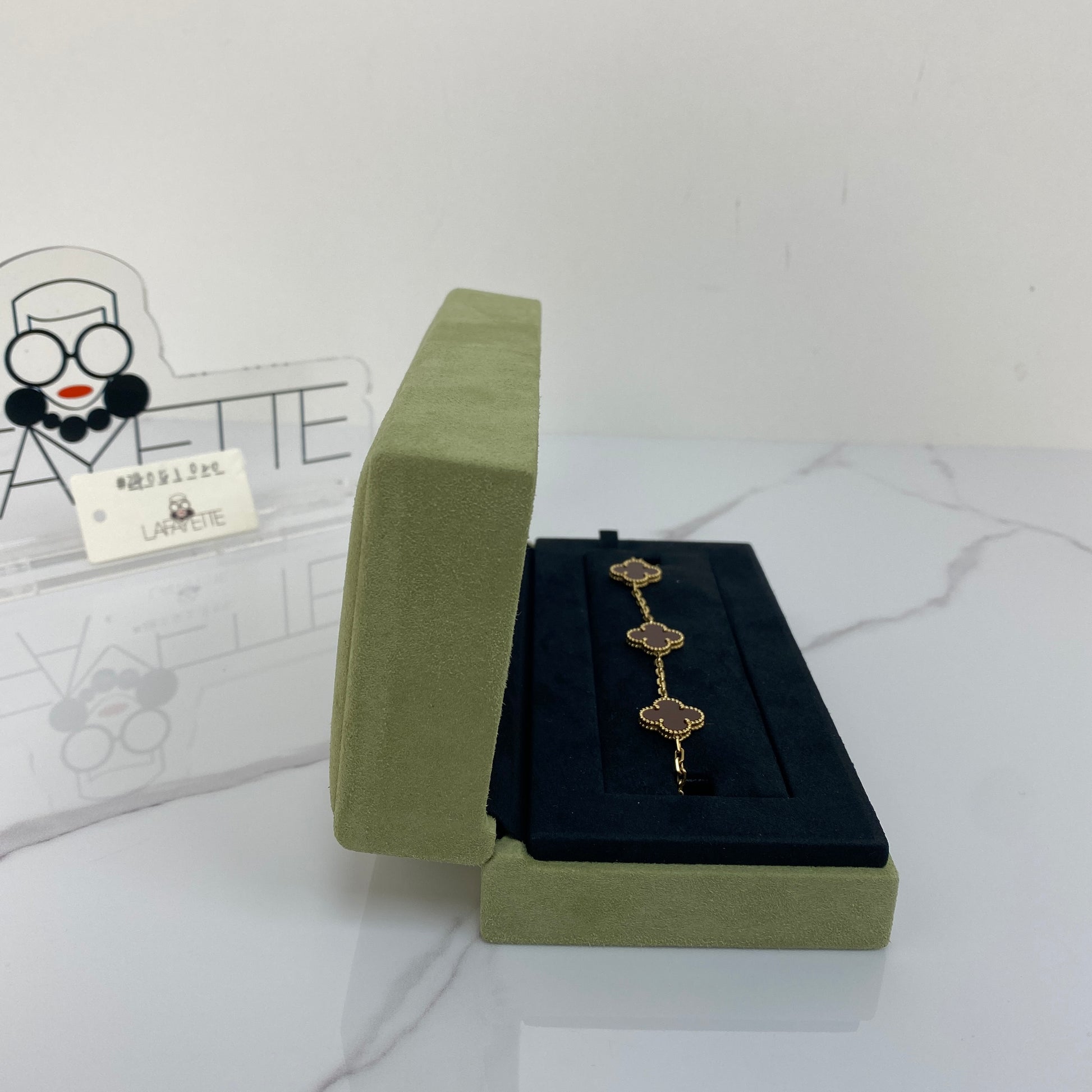 Van Cleef & Arpels Vintage Alhambra Bracelet,5 Motif - Lafayette Consignment