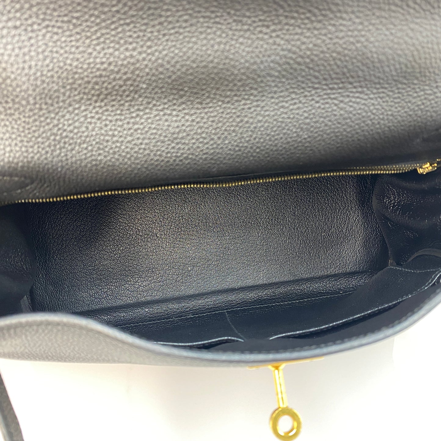 Hermès Kelly 28 - Lafayette Consignment