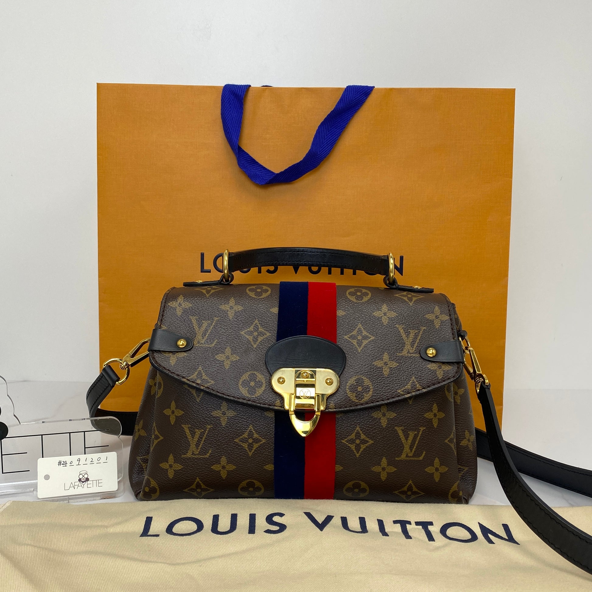 Louis Vuitton Shoulder Bag - Lafayette Consignment