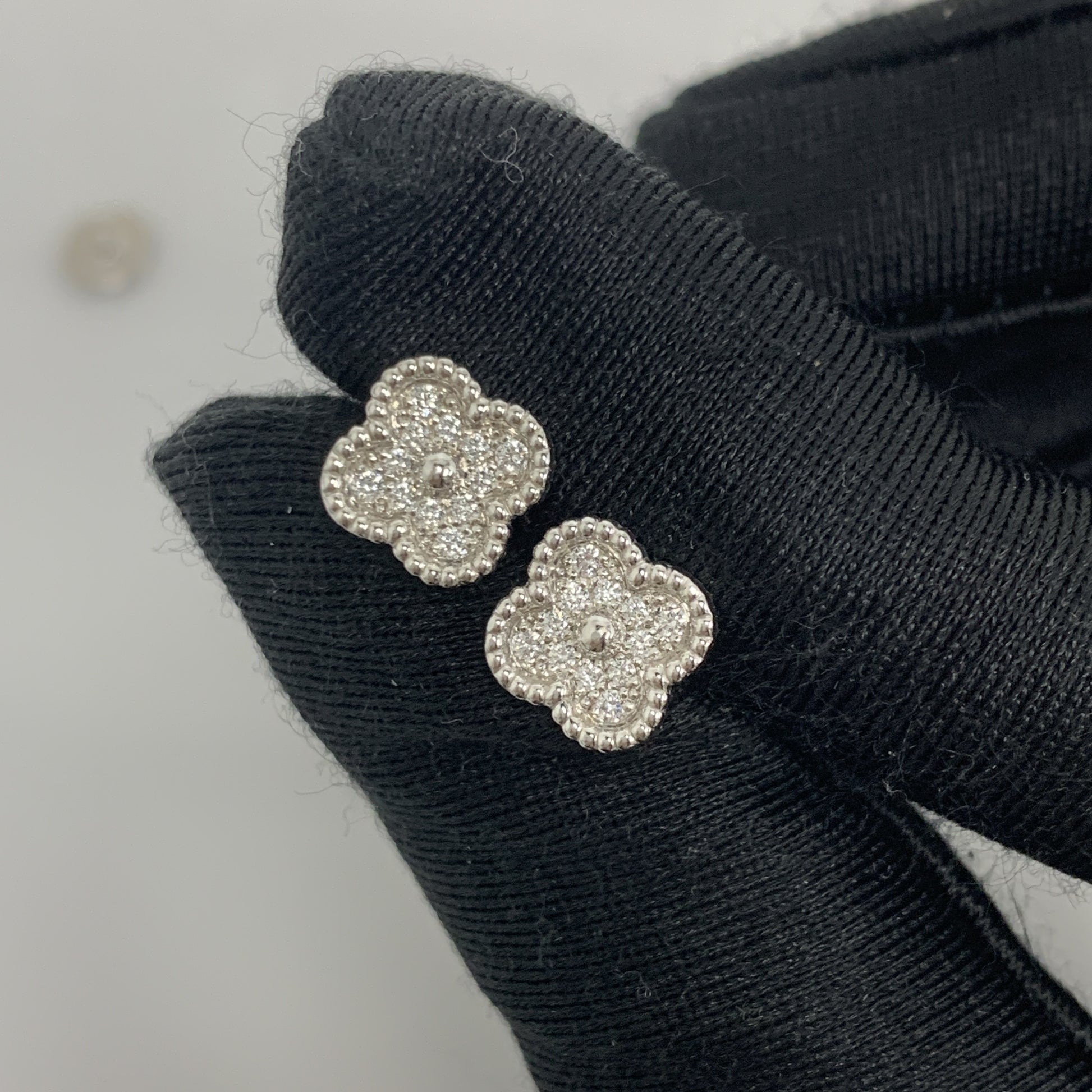 Van Cleef & Arpels Sweet Alhambra Earstuds - Lafayette Consignment