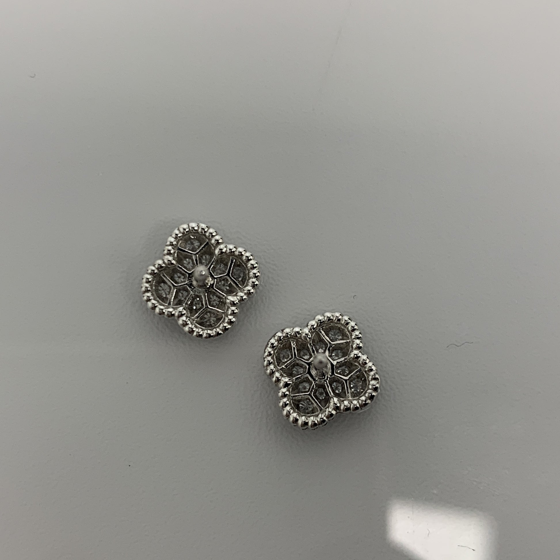 Van Cleef & Arpels Sweet Alhambra Earstuds - Lafayette Consignment