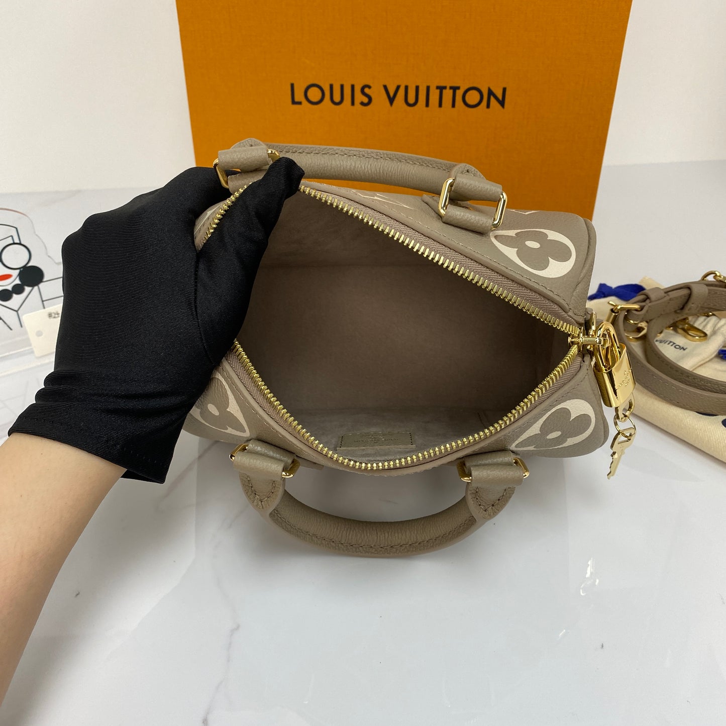 Louis Vuitton Speedy Bandouliere 20 - Lafayette Consignment