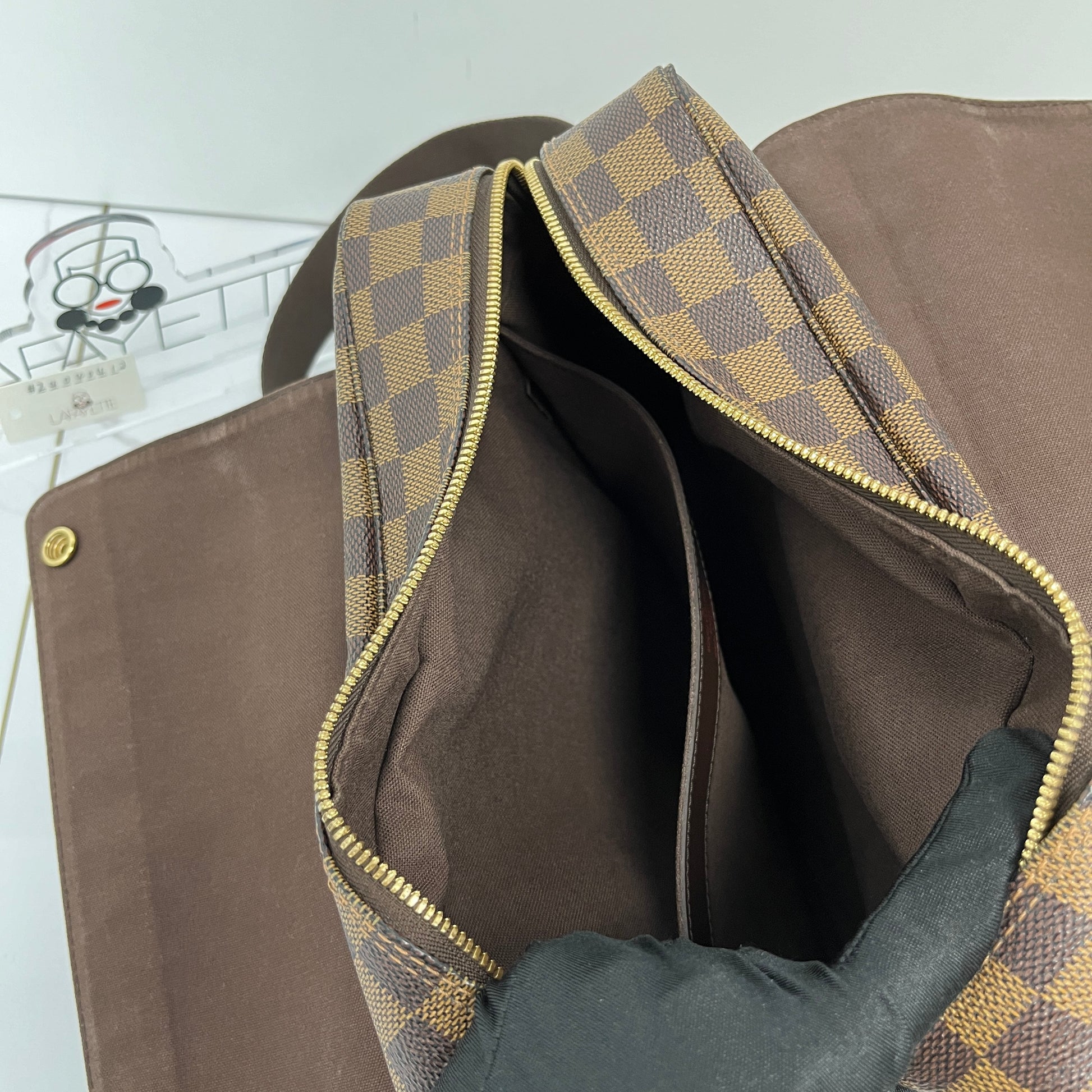 Louis Vuitton Naviglio Crossbody Bag - Lafayette Consignment