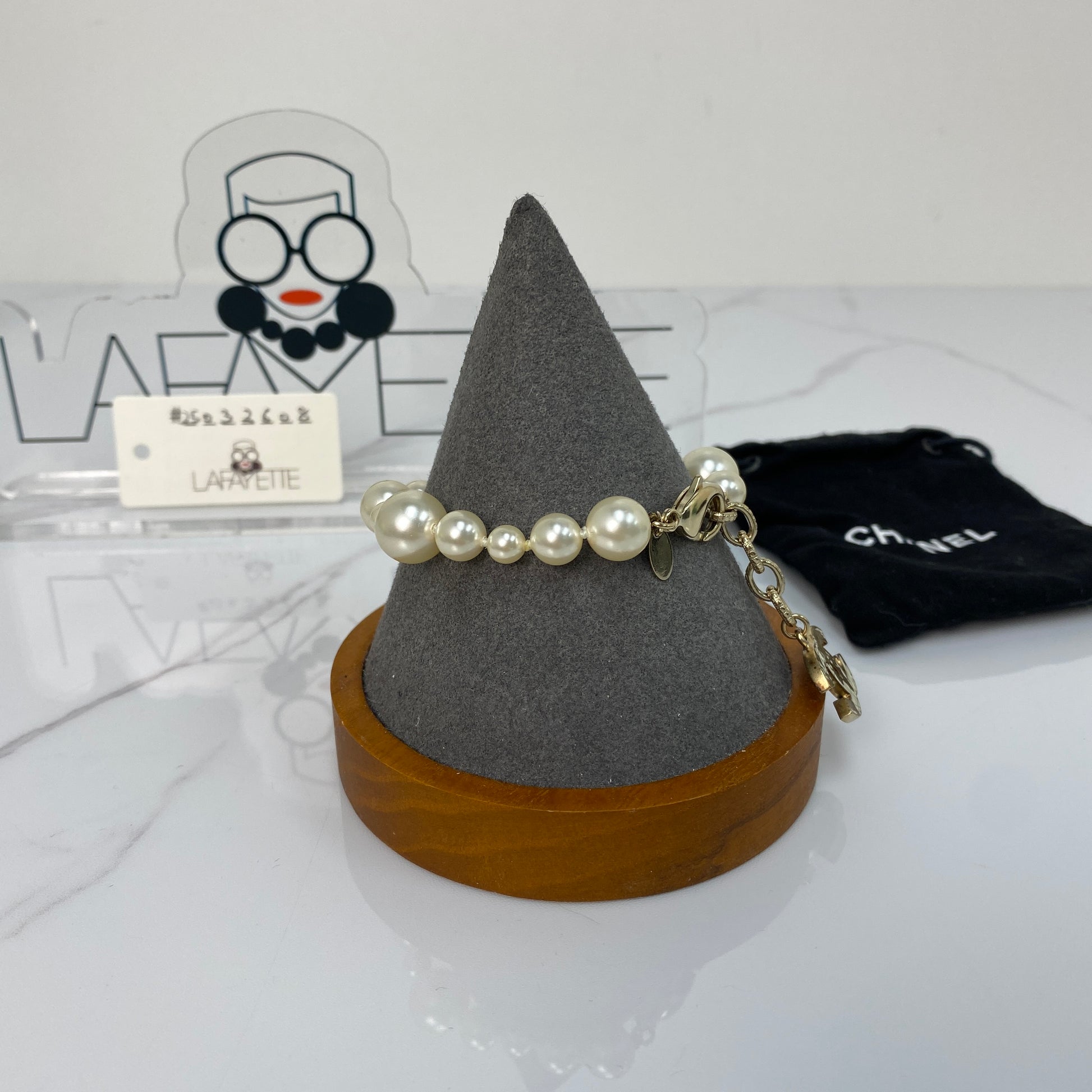 Chanel Pearl Bracelet - Lafayette Consignment
