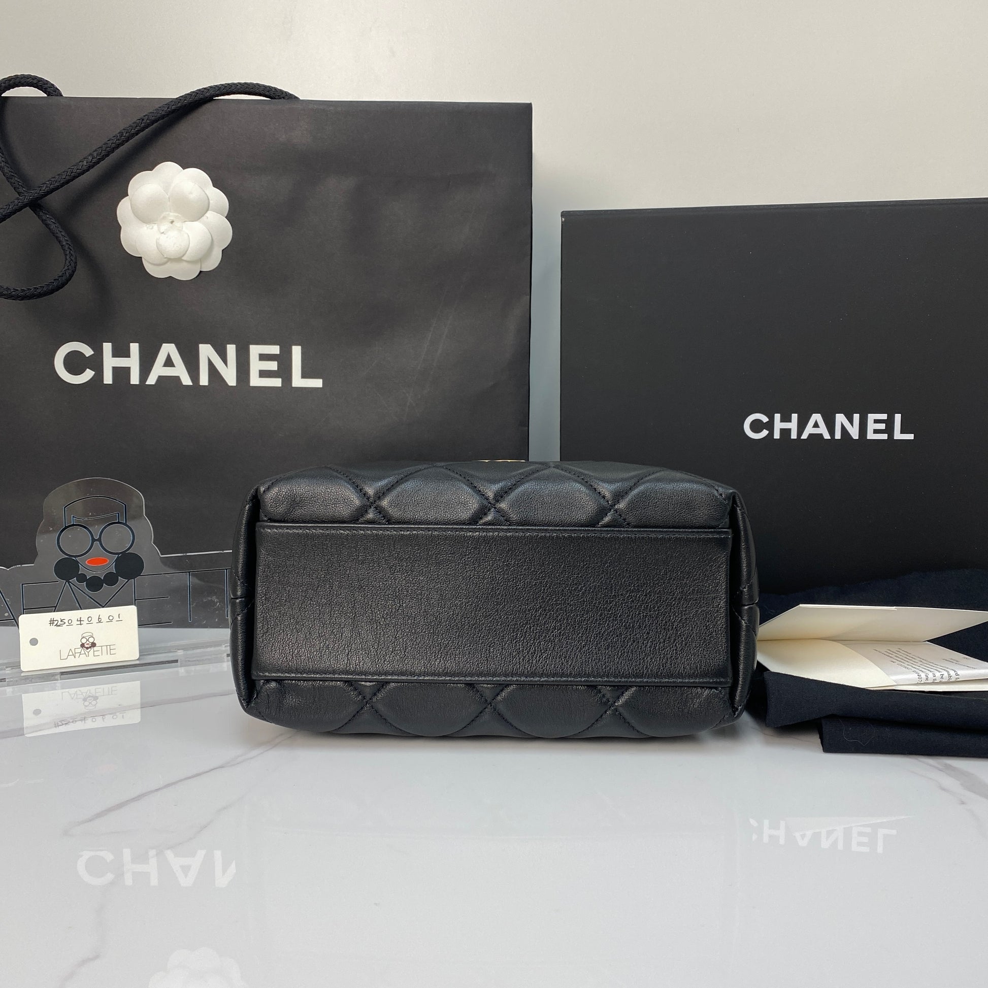 Chanel Hobo Bag - Lafayette Consignment