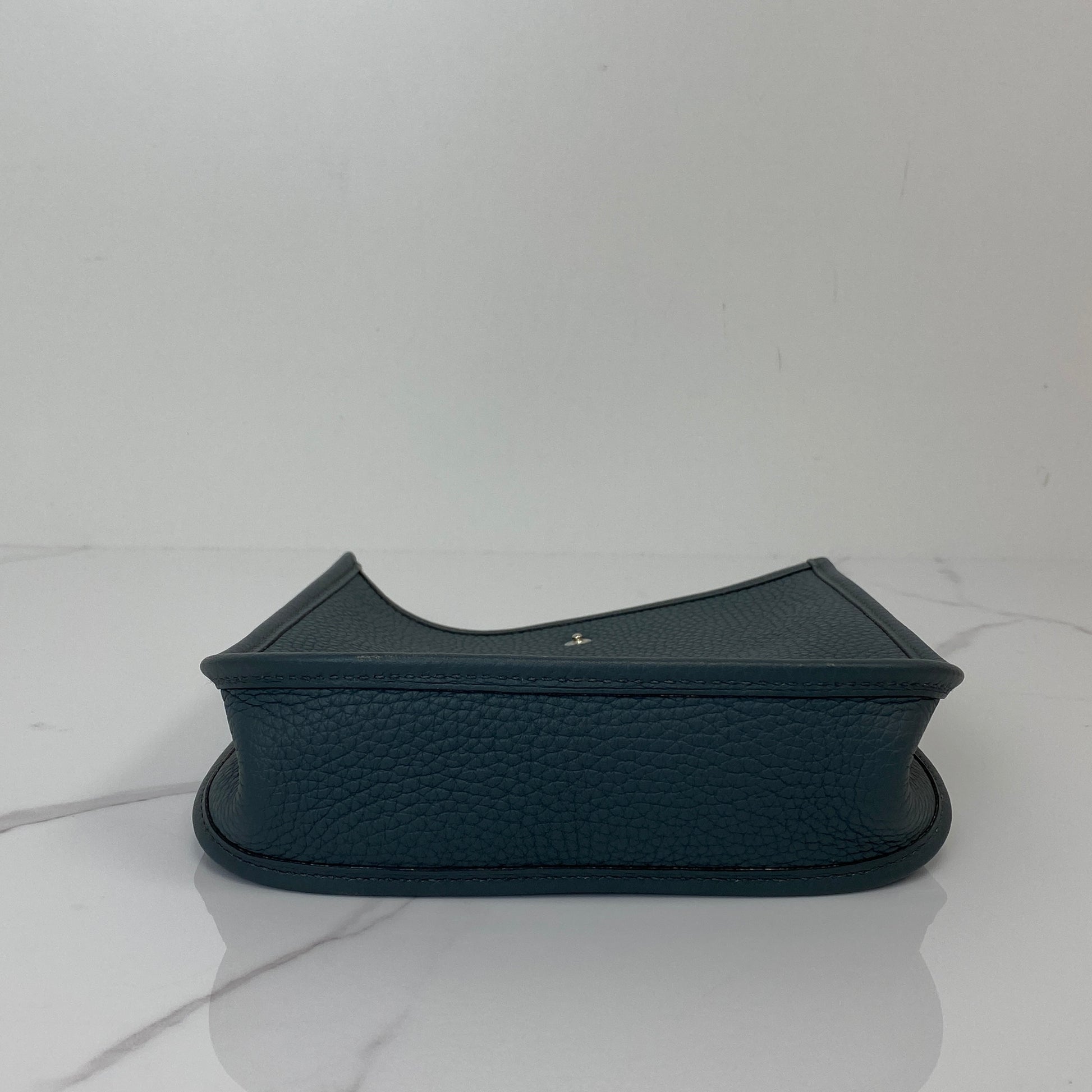 Hermès Mini Evelyne - Lafayette Consignment