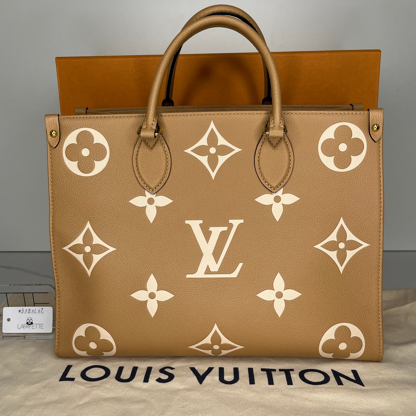 Louis Vuitton Onthego MM - Lafayette Consignment