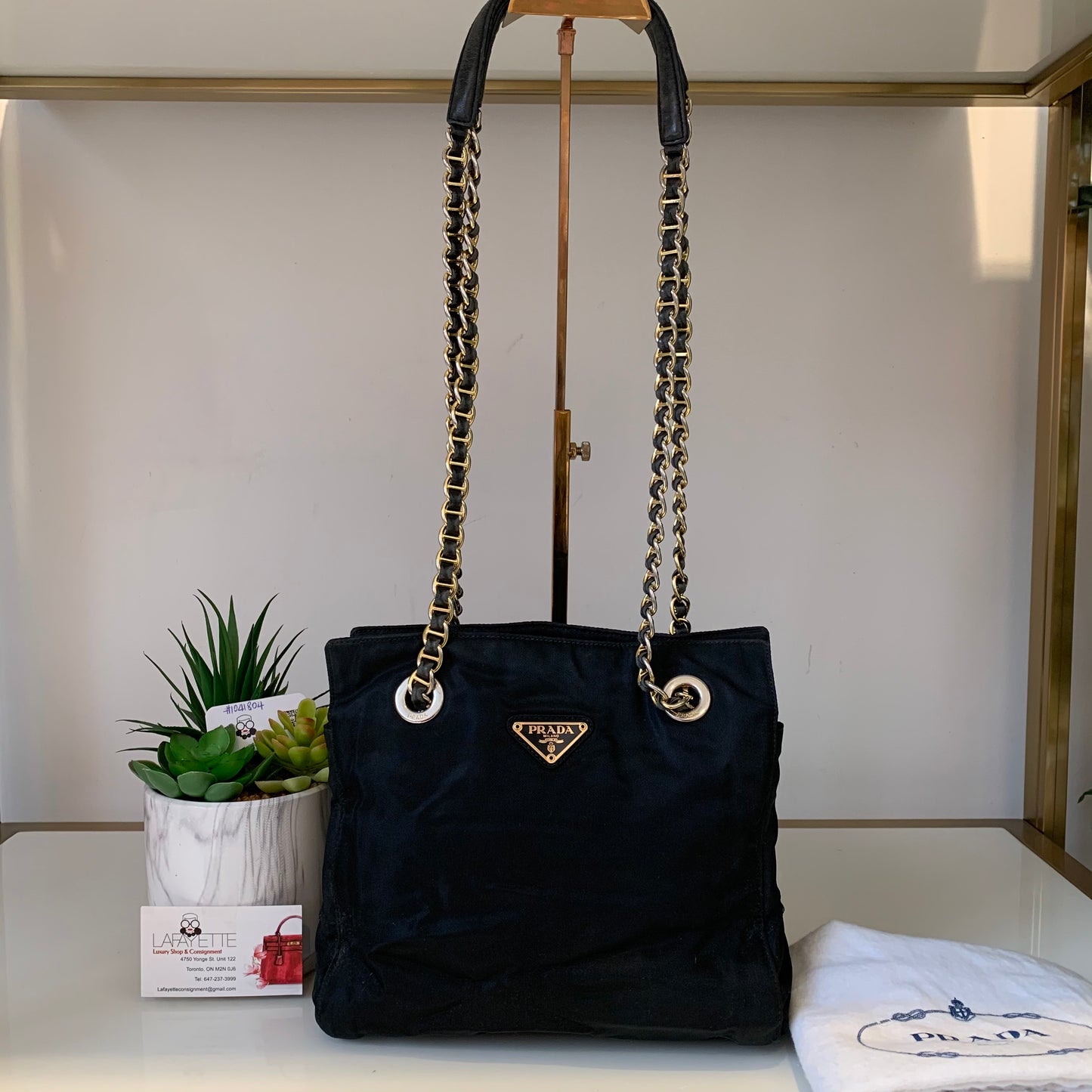 Nylon tote bag prada store