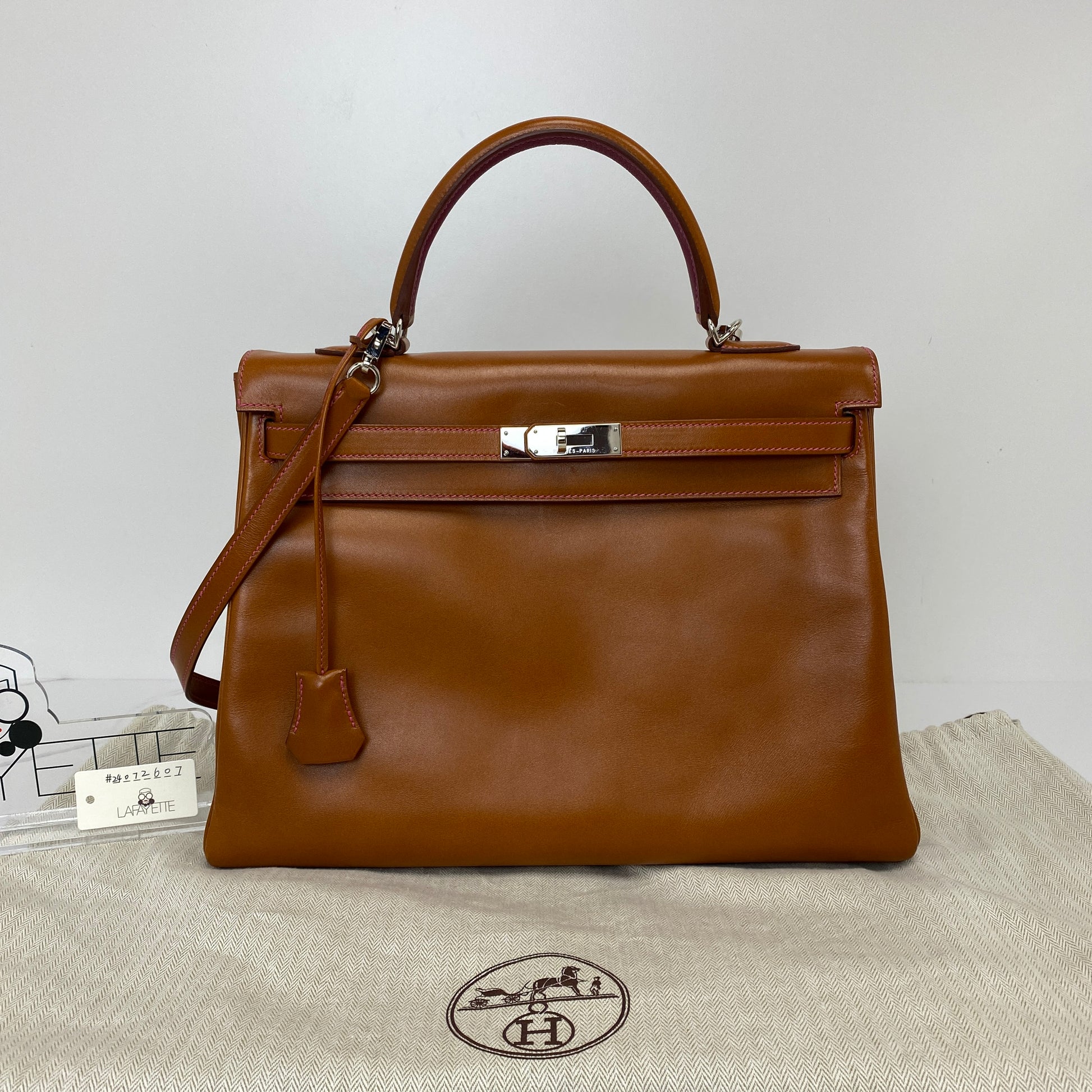Hermès Kelly 32 - Lafayette Consignment