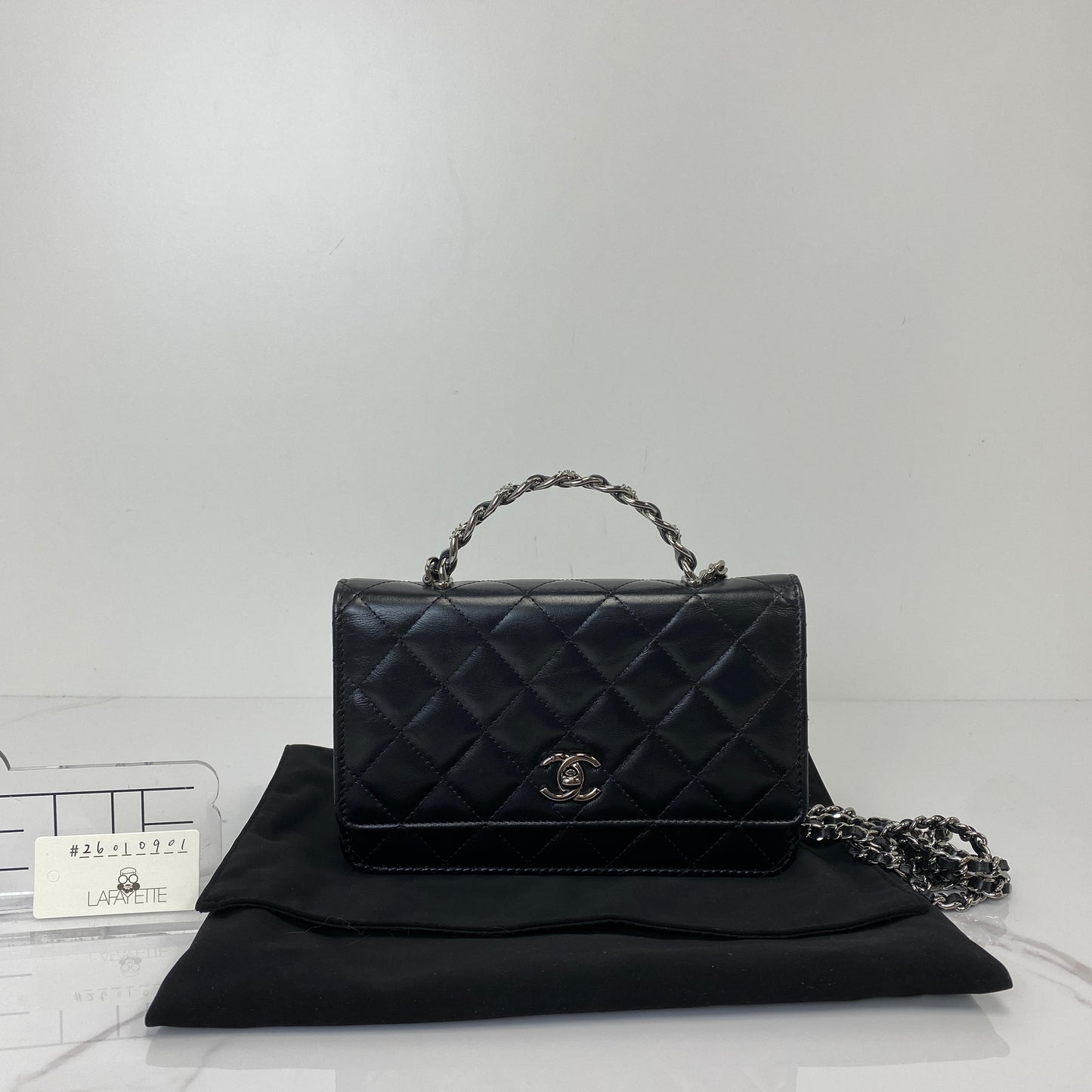 CHanel Wallet on Chain | Chanel handbag