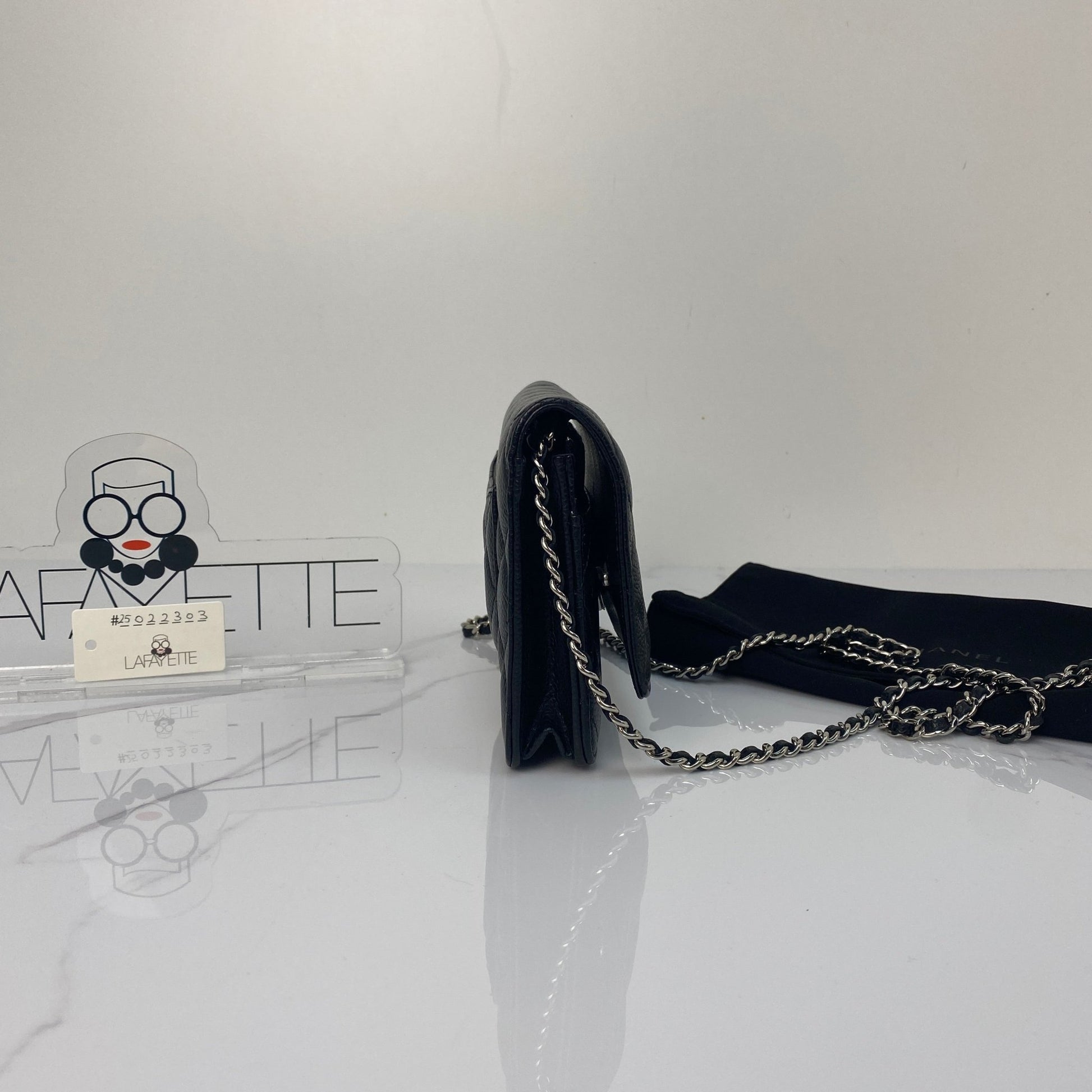 Chanel Classic Wallet On Chain