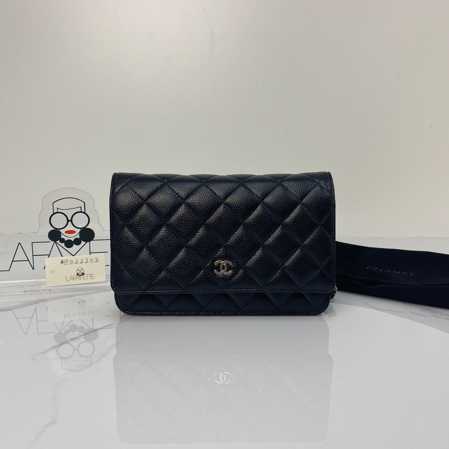 Chanel Classic Wallet On Chain