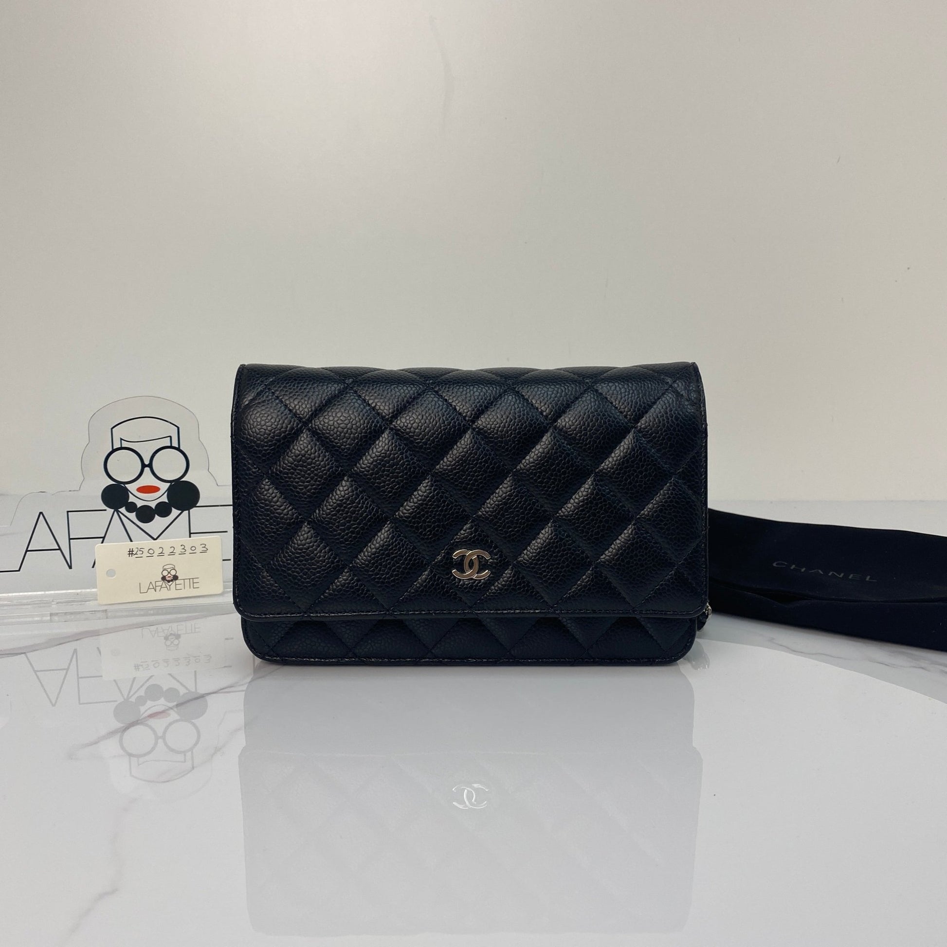 Chanel Classic Wallet On Chain