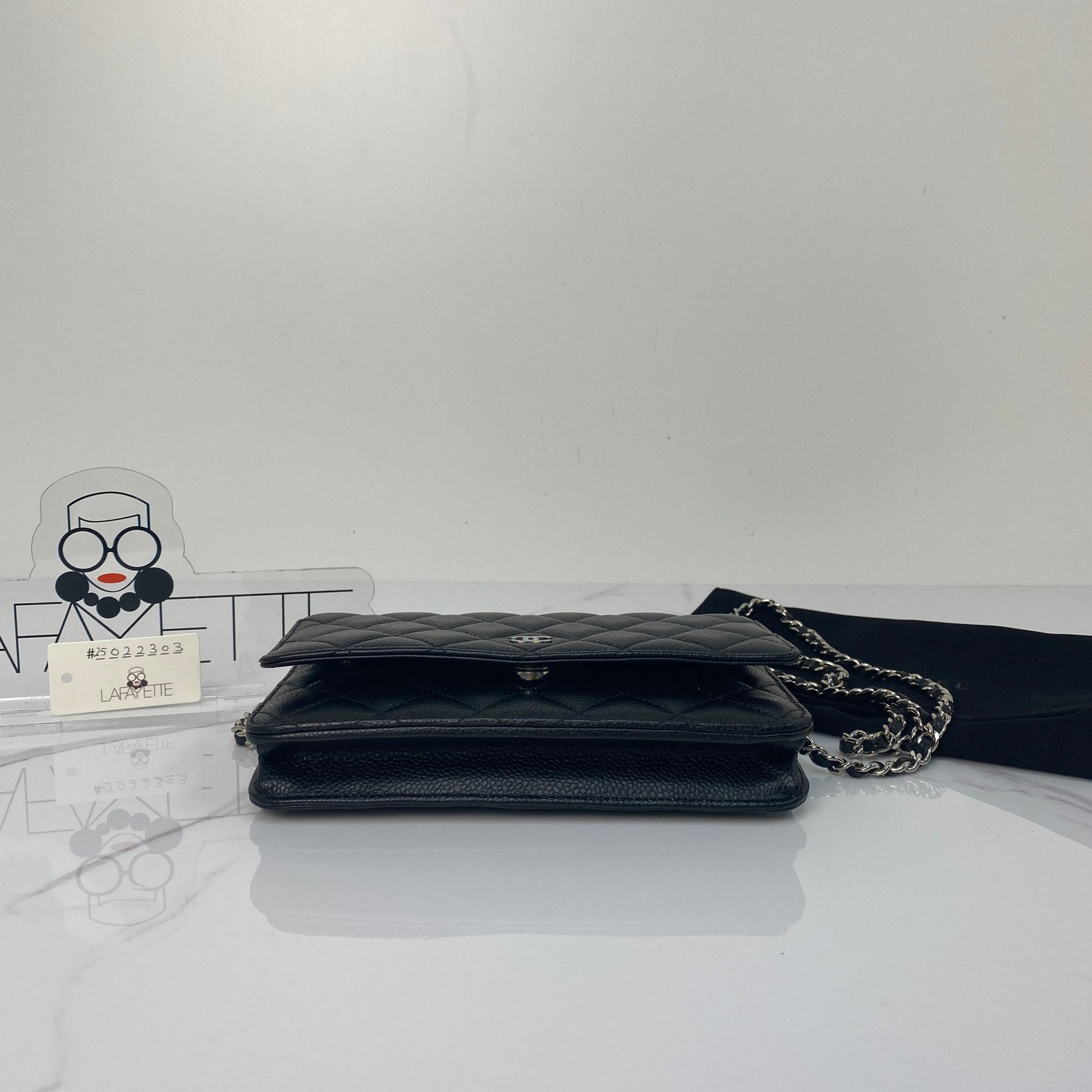 Chanel Classic Wallet On Chain