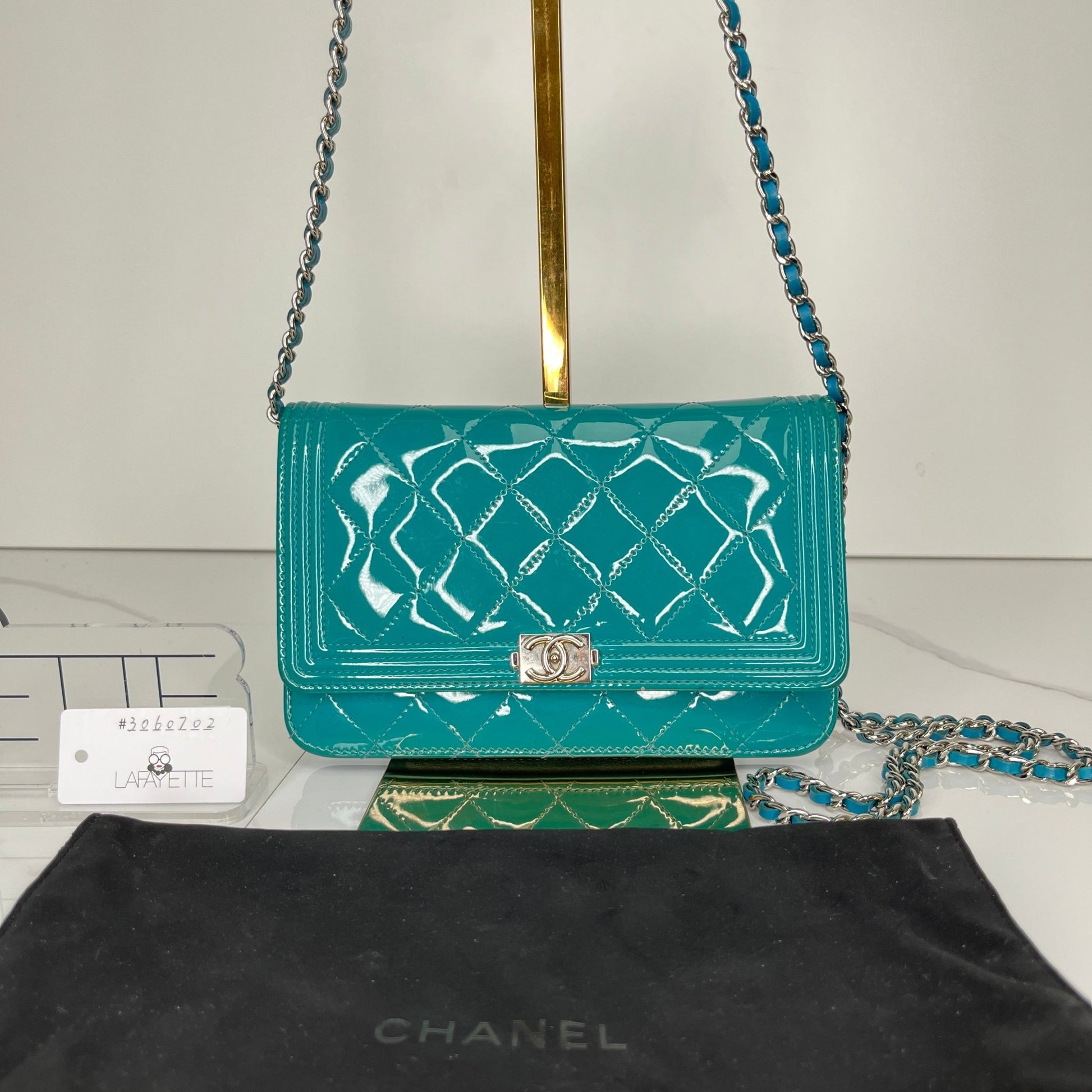 Chanel Wallet on Chain