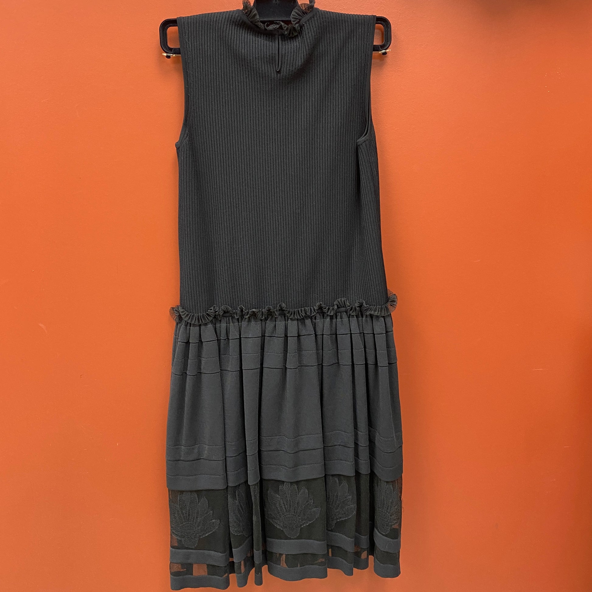 Alexander McQueen Rib Knit Ruffle Hem Sleeveless Dress - photo 3