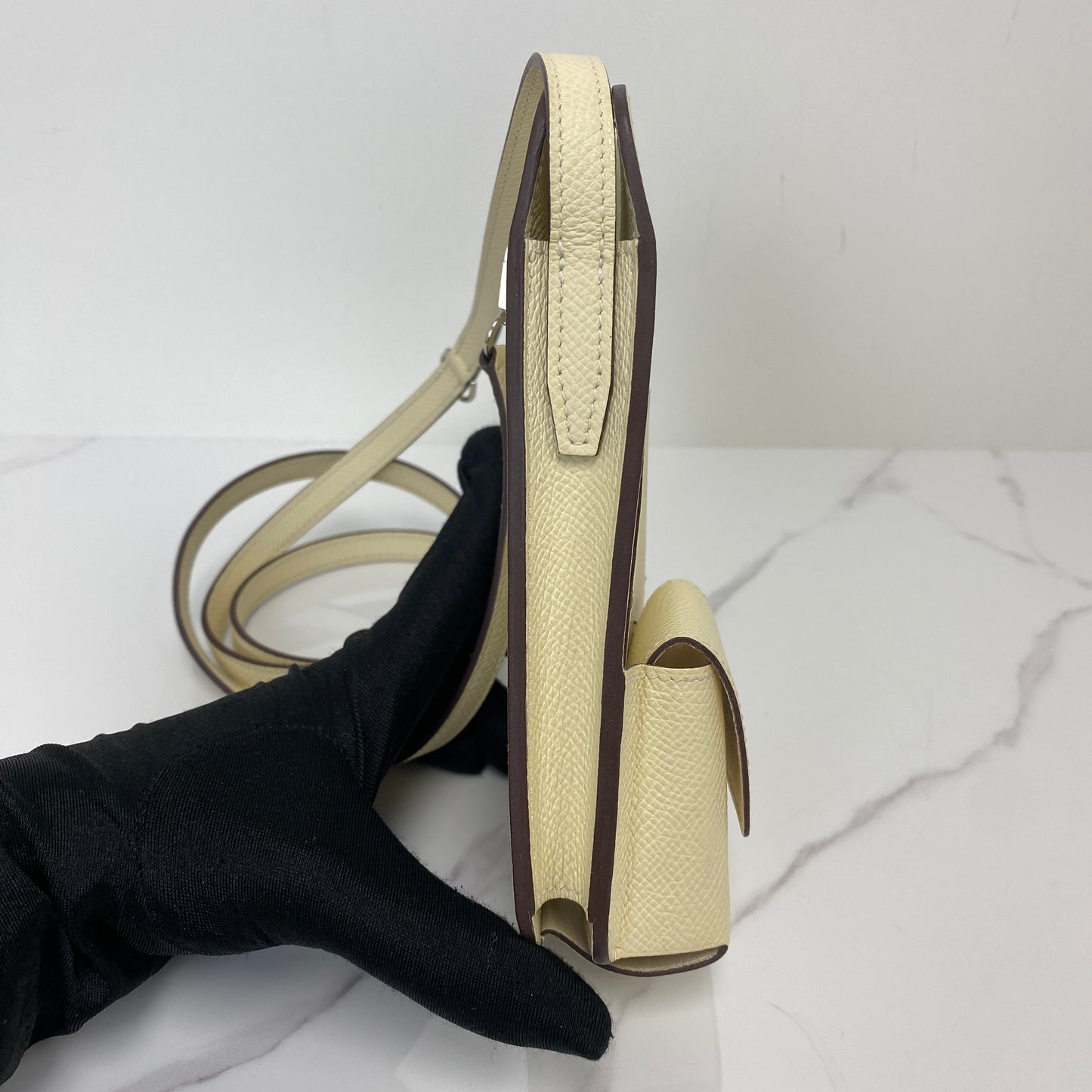 Hermès Hermesway Phone Case — strap detail