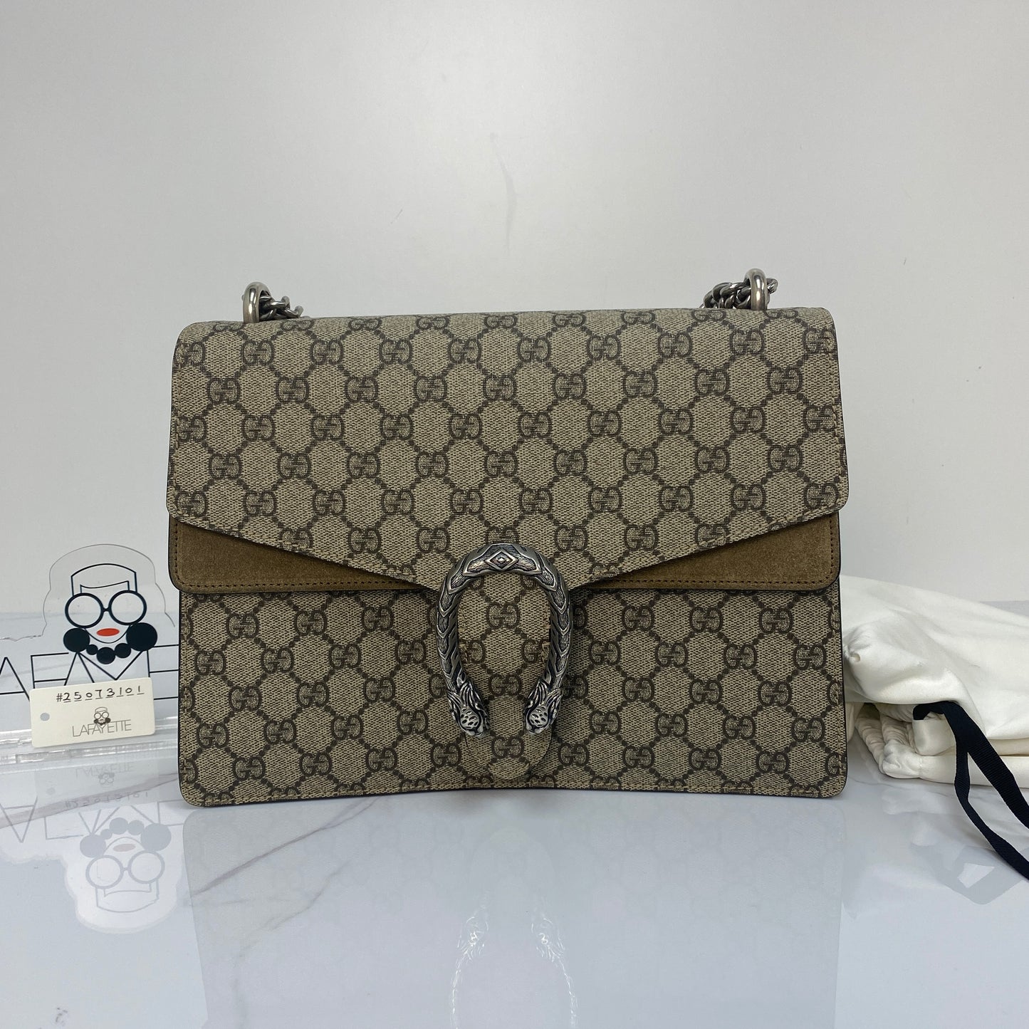 Gucci Dionysus Shoulder Bag, GG monogram, antique silver-tone hardware — detail view 1