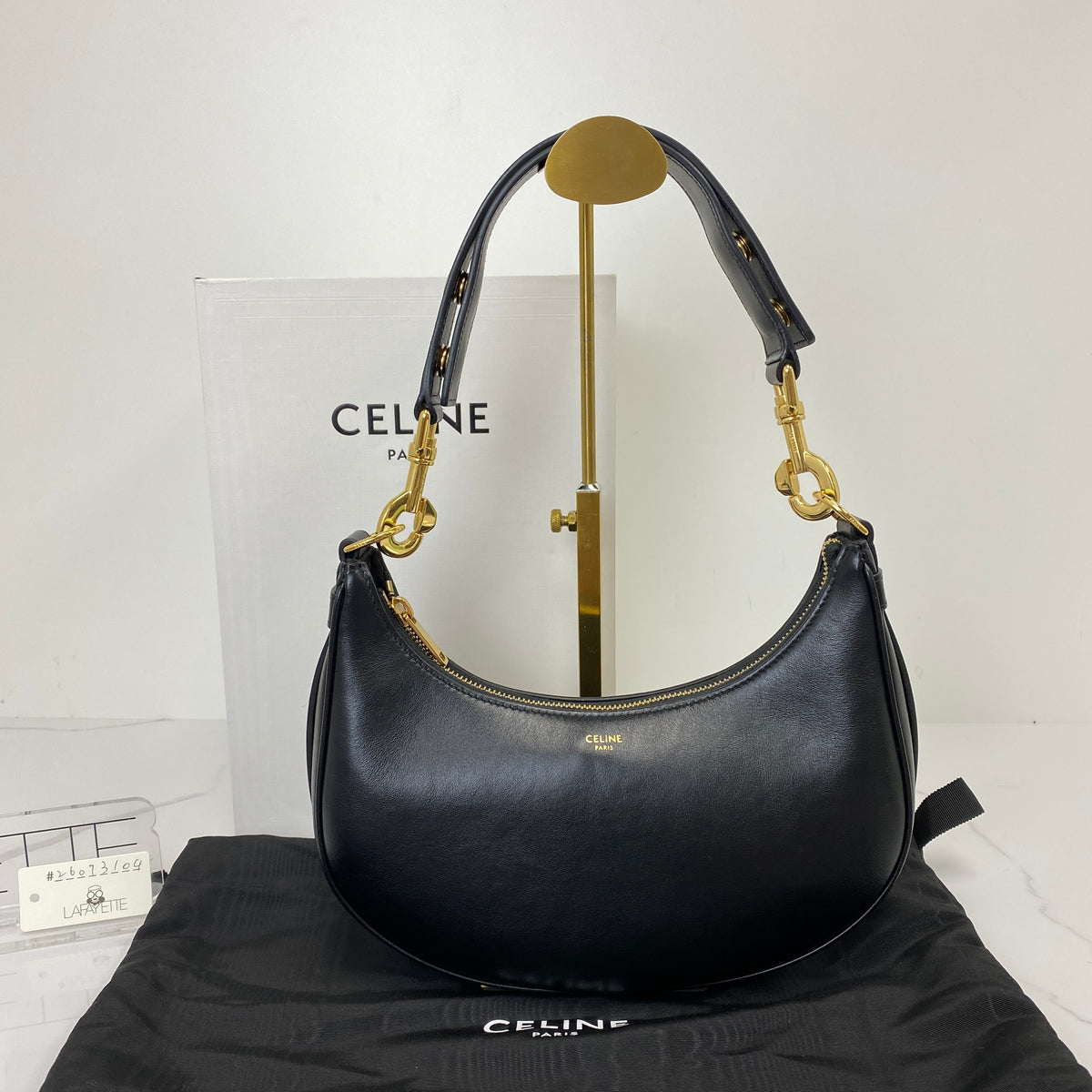 Celine Leather Ava - photo 2
