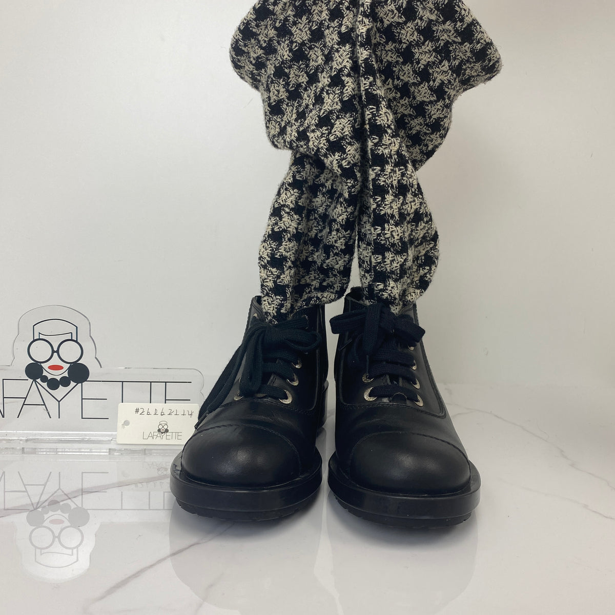 Chanel Tweed Lace-Up Chain Detail Boots - Size 37 - photo 4