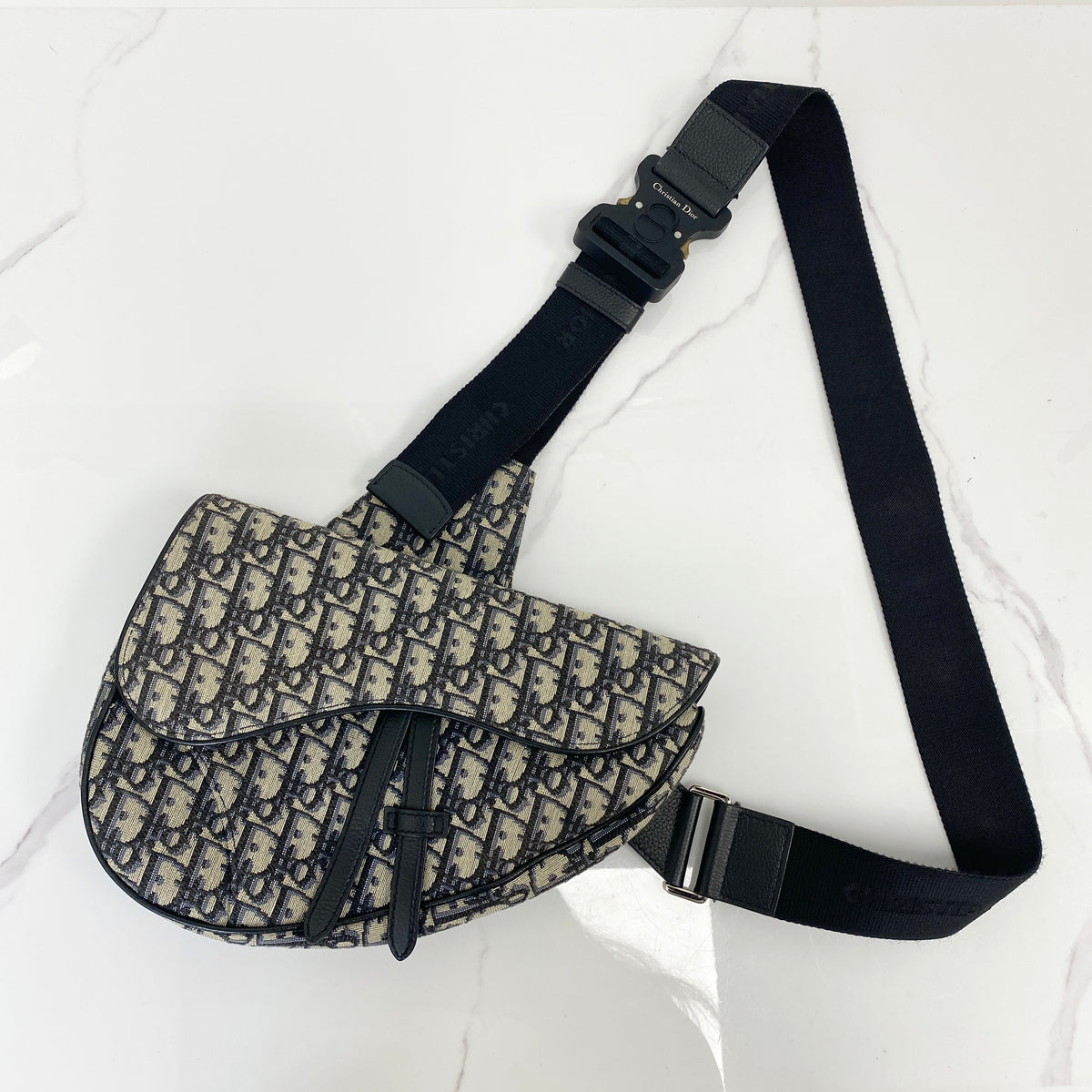 Christian Dior Oblique Men's Saddle Bag, beige and black Dior Oblique jacquard, aluminium hardware — front view